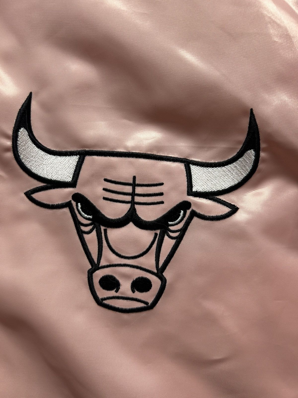 Starter Pink satin chicago bulls starter jacket Size US XXL / EU 58 / 5 - 4 Thumbnail