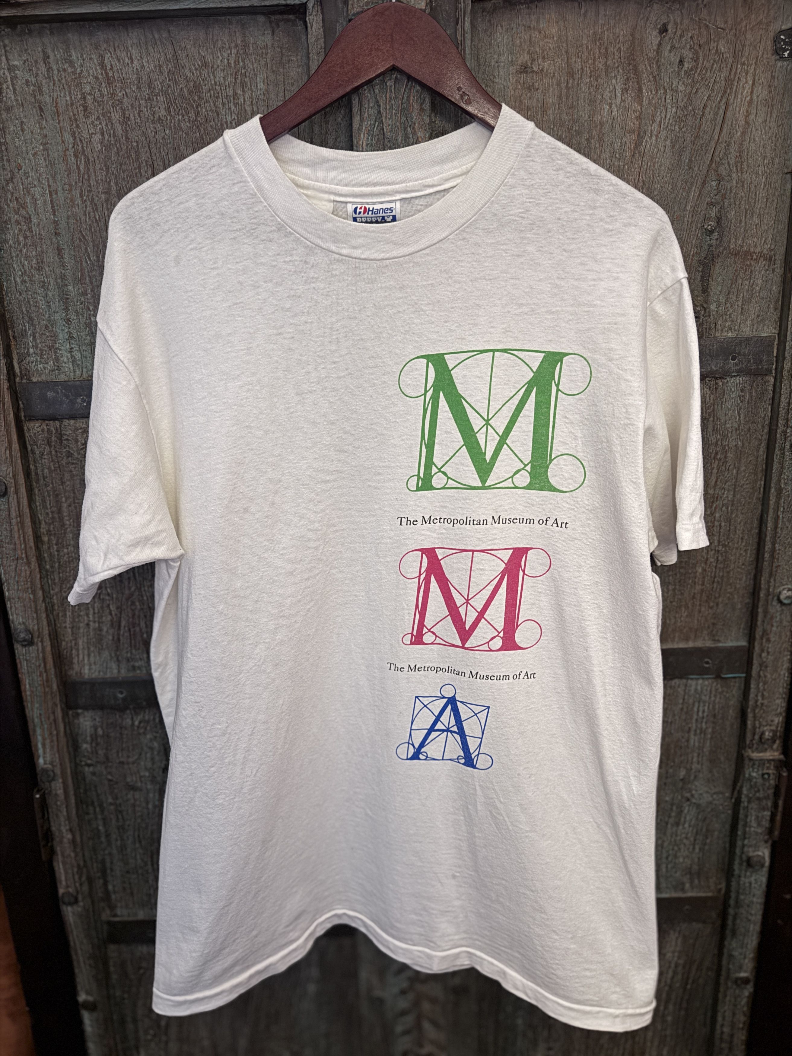 Hanes Vintage 90s Metropolitan Museum of Art Shirt Size US L / EU 52-54 / 3 - 1 Thumbnail