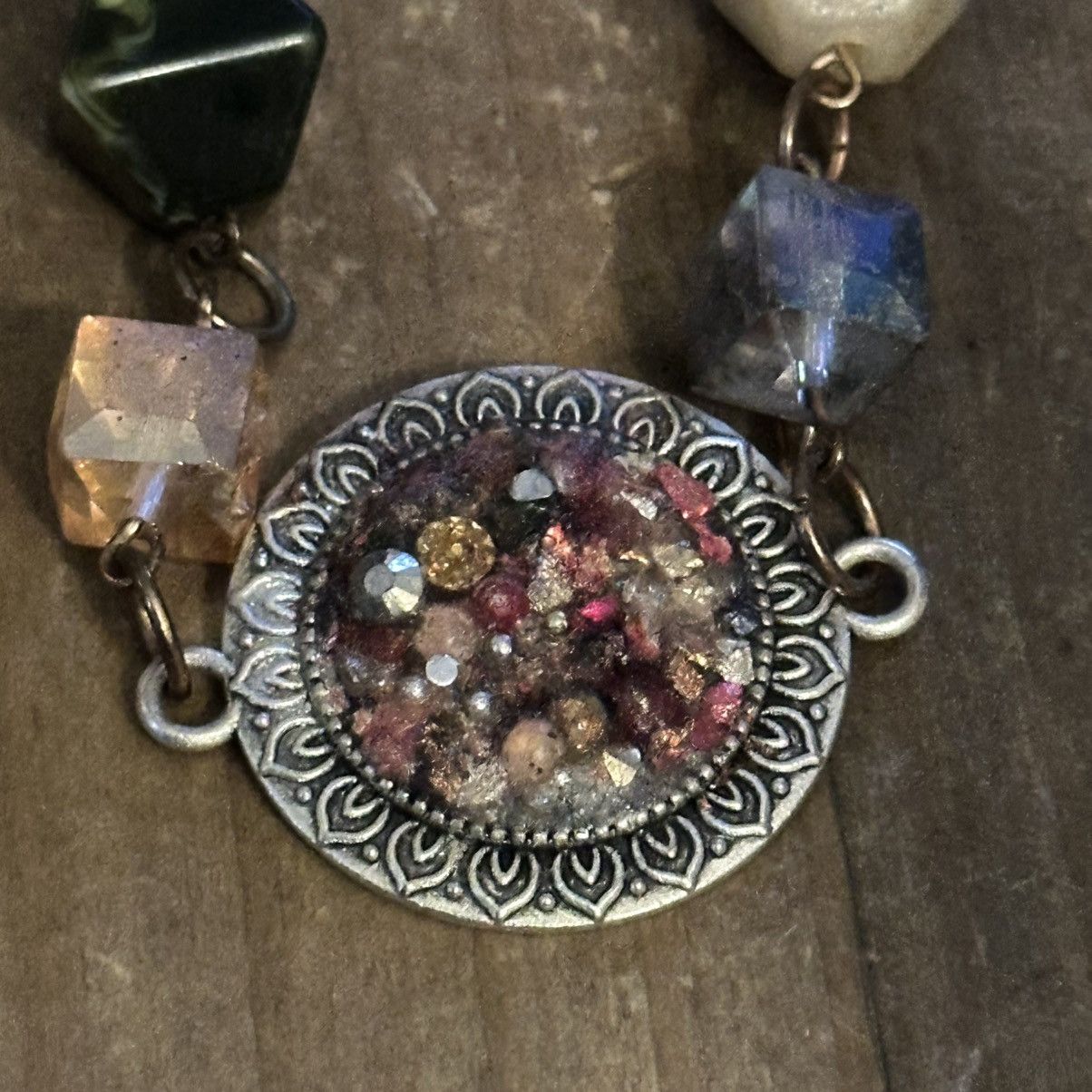 Other Multi color stationed bead and druzy center necklace Size ONE SIZE - 3 Thumbnail