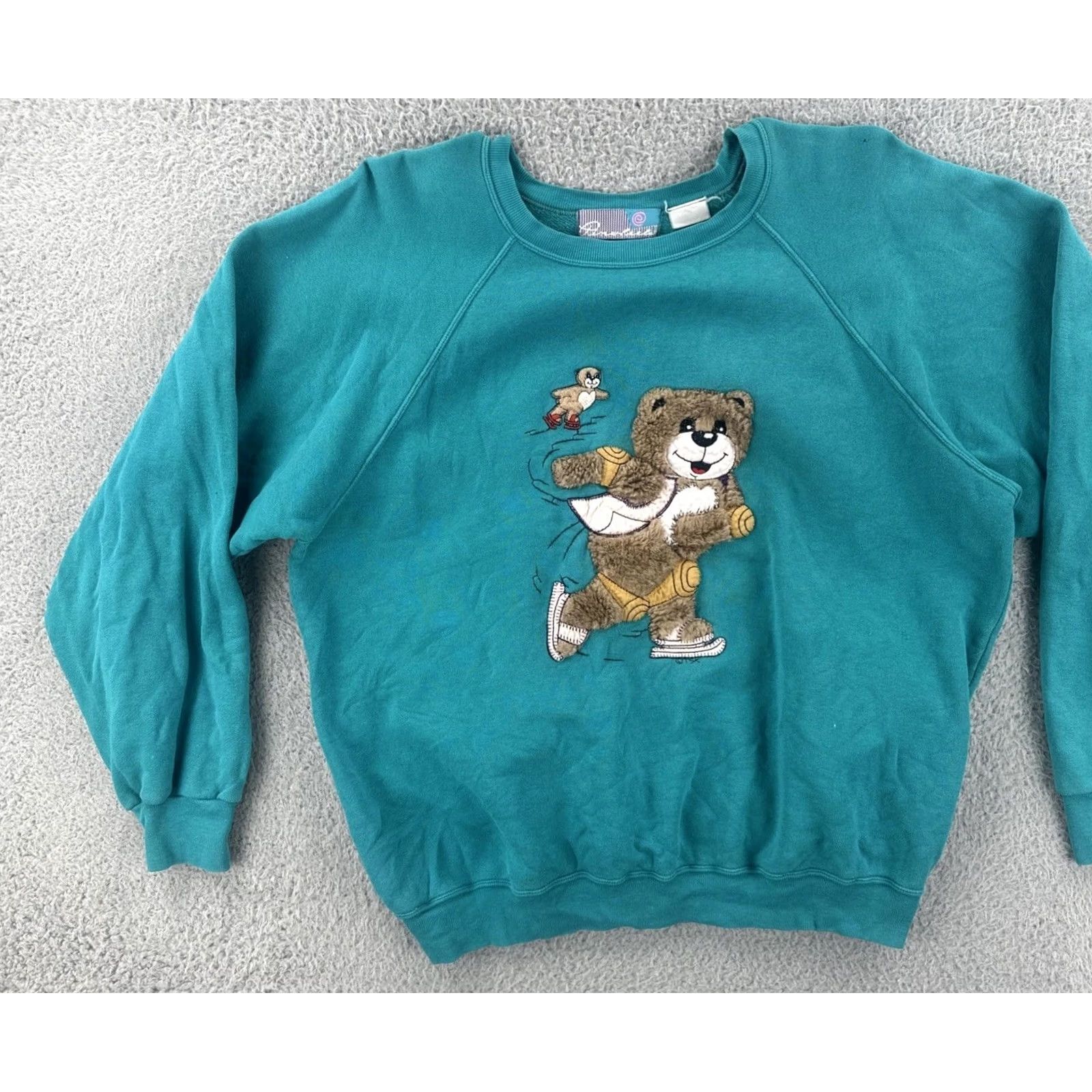 Vintage VINTAGE Unbranded Sweatshirt Shirt Mens L Green Raglan Embroidered 90s Arts & Crafts Skating Bears Size US L / EU 52-54 / 3 - 3 Thumbnail