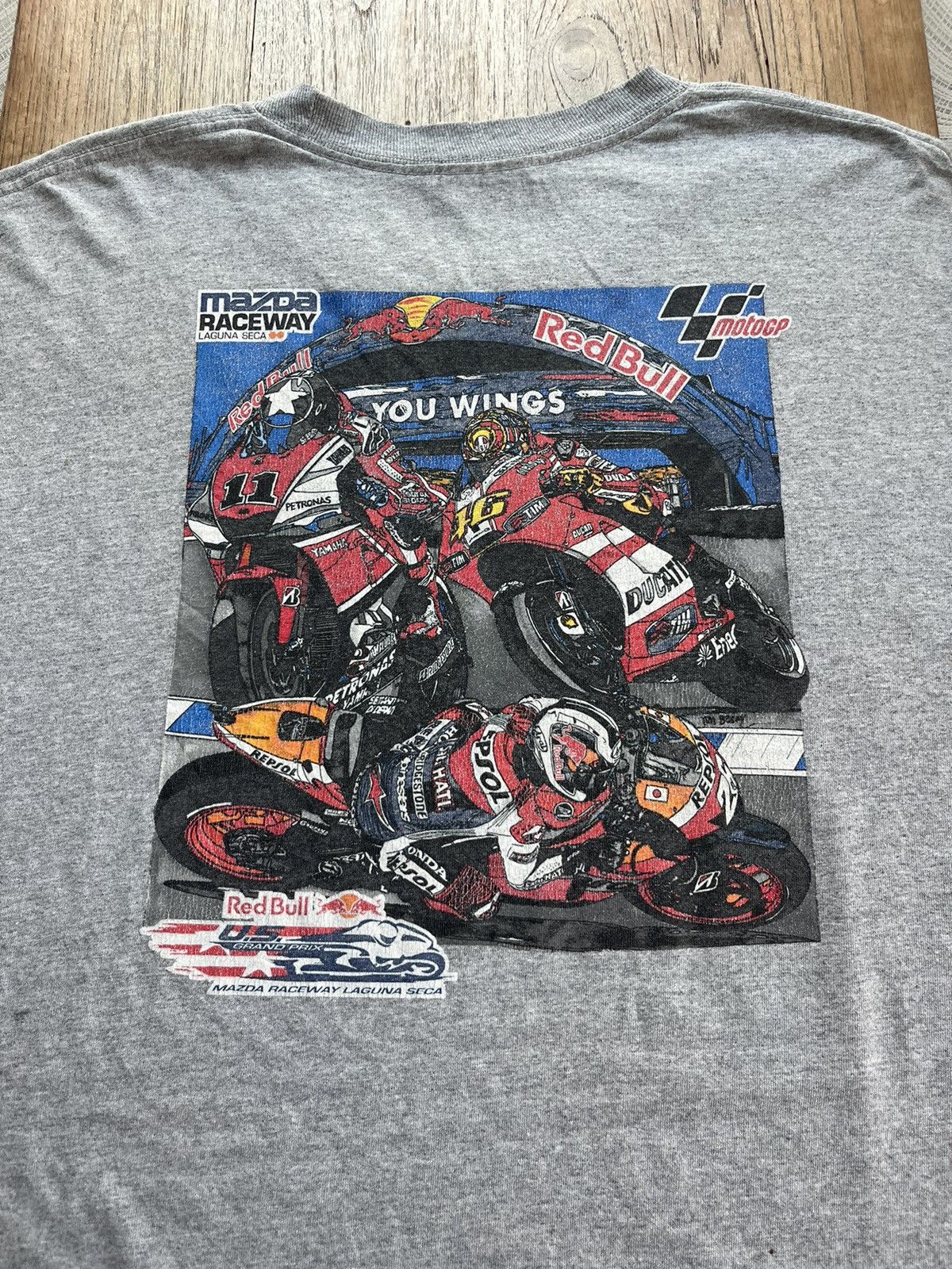 Red Bull × Vintage Vintage Red Bull Grand Prix MotoGP Mazda Raceway 00’s Tshirt Size US XXL / EU 58 / 5 - 8 Thumbnail