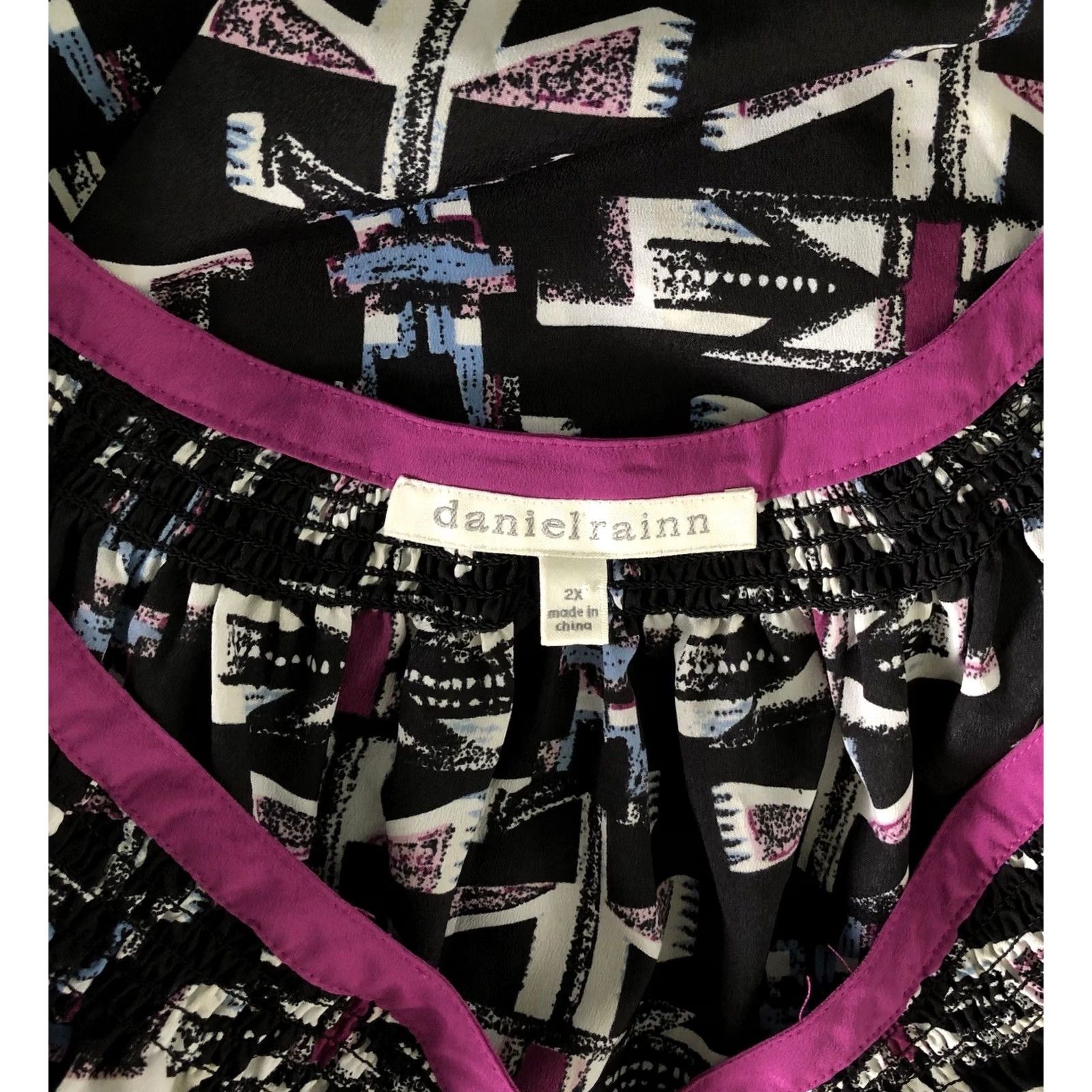 Vintage Daniel Rainn Geometric Tie 3/4 Sleeve Blouse 2X Black Purple Geometric Abstract Casual Women Shirt Size XXL / US 16-18 / IT 52-54 - 4 Thumbnail