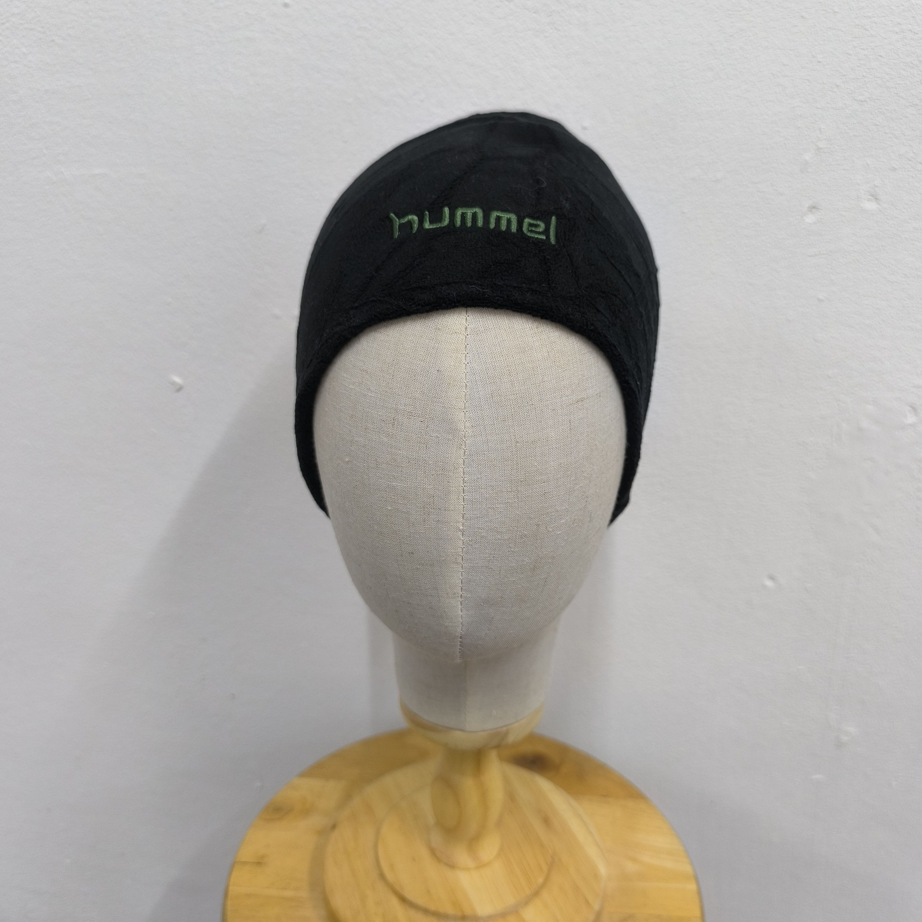 Hummel 🌟Hummel spellout pull on reversible beanie hat Size ONE SIZE - 3 Thumbnail
