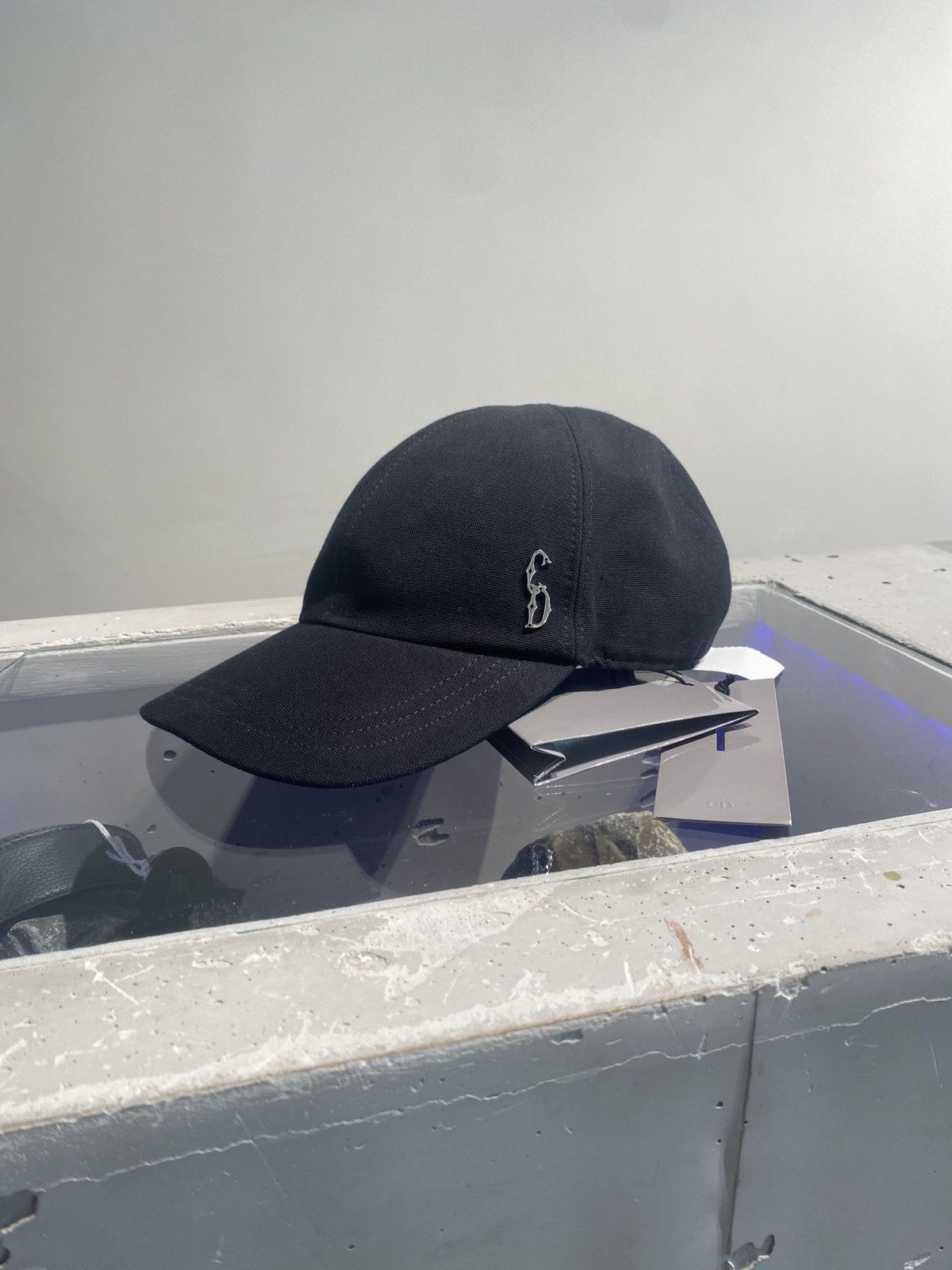 Dior BNWT Dior CD Logo Cap Size ONE SIZE - 1 Thumbnail