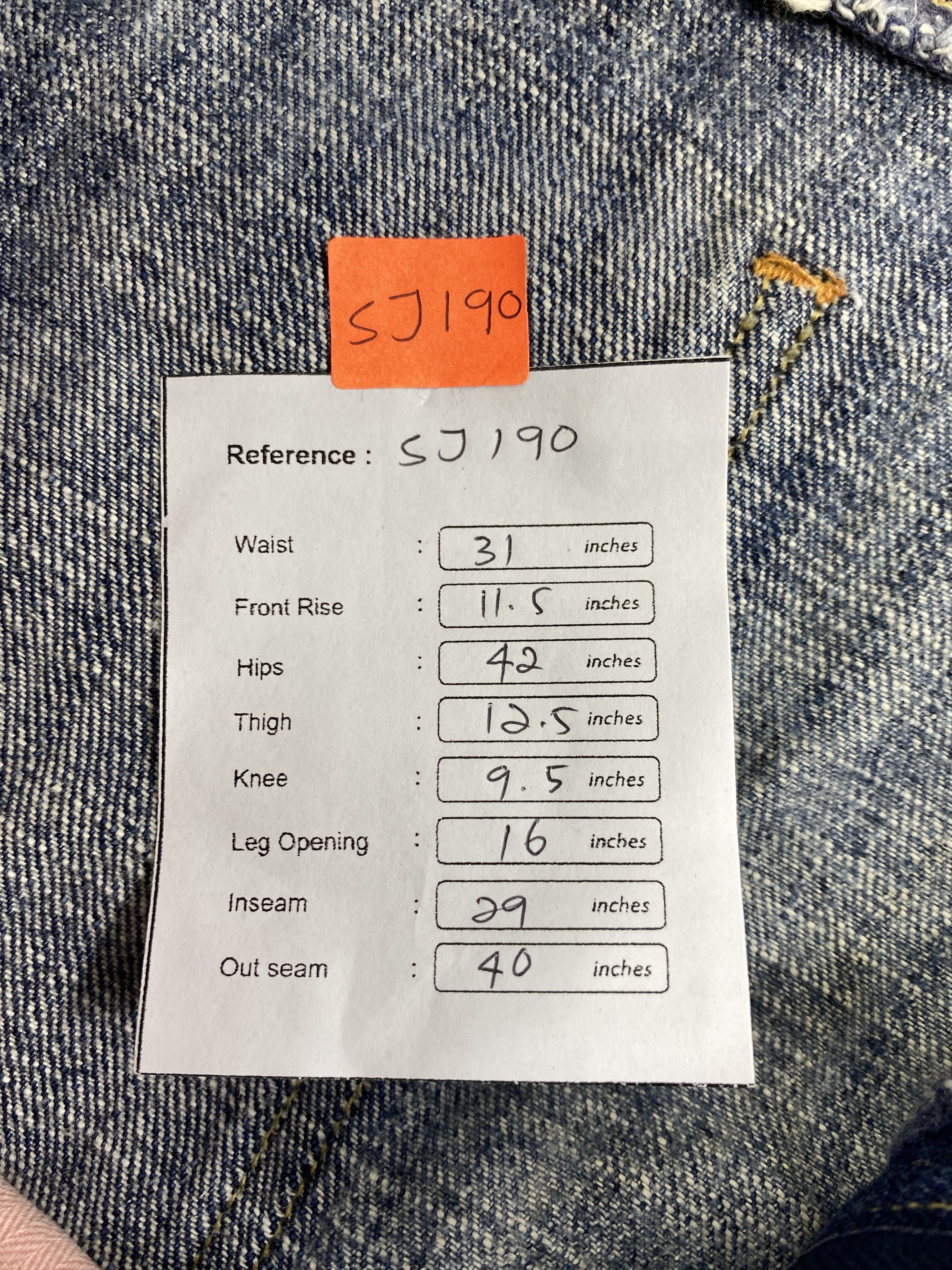 Distressed Blue Vintage Levi's 552 31x29 Denim -SJ190