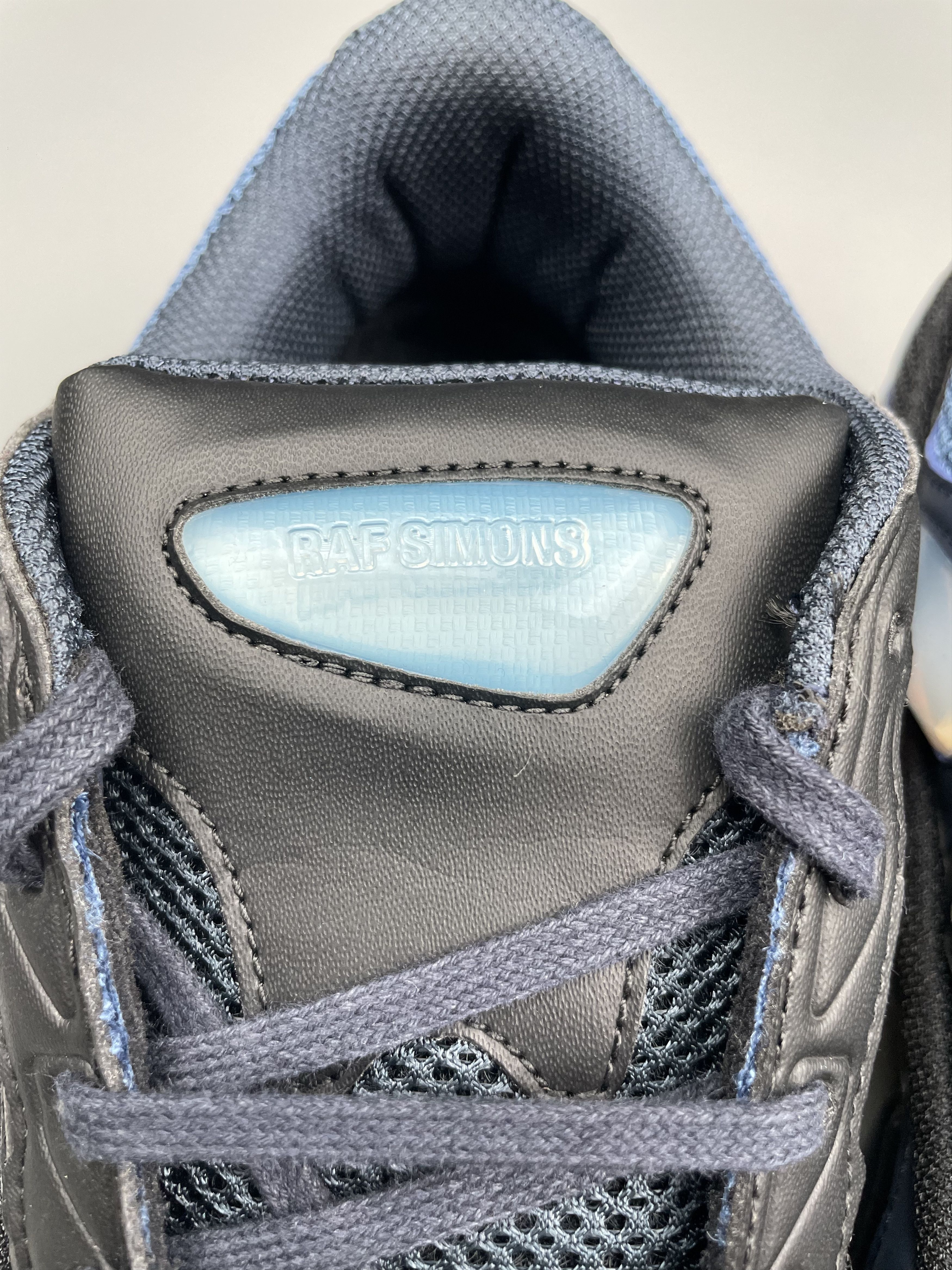 Raf Simons adidas X Raf Simons S/S 2017 Ozweego II "Night Marine" Size US 8.5 / EU 41-42 - 6 Thumbnail