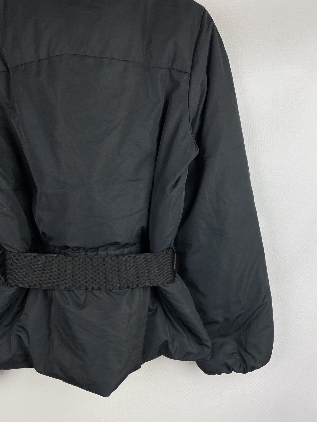 Moncler Moncler Aretha ladies hooded belted down jacket Size L / US 10 / IT 46 - 10 Thumbnail