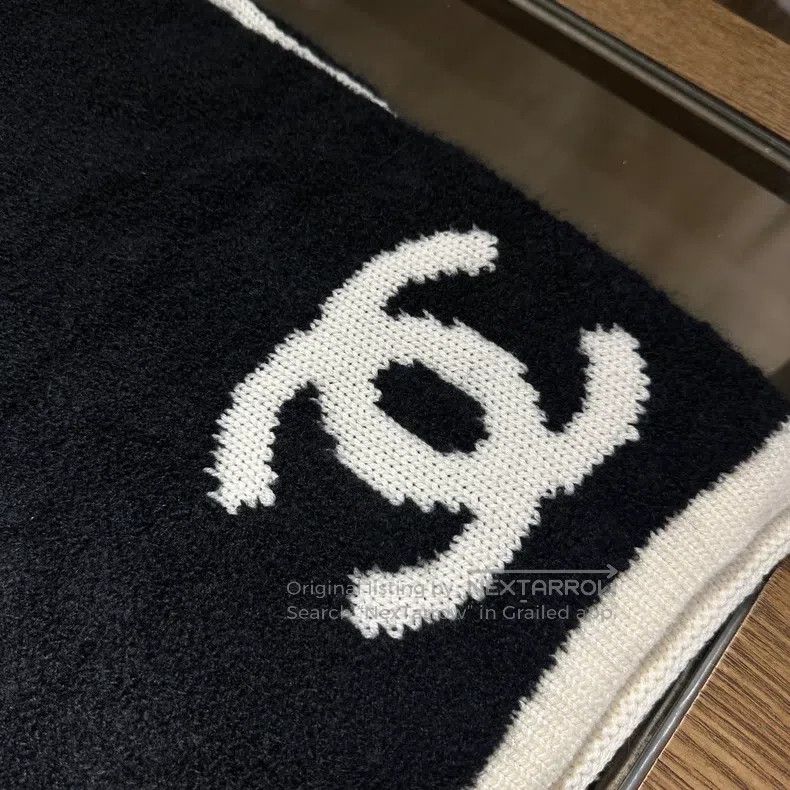 Chanel Chanel Letter Logo Cashmere Scarf Size ONE SIZE - 5 Thumbnail