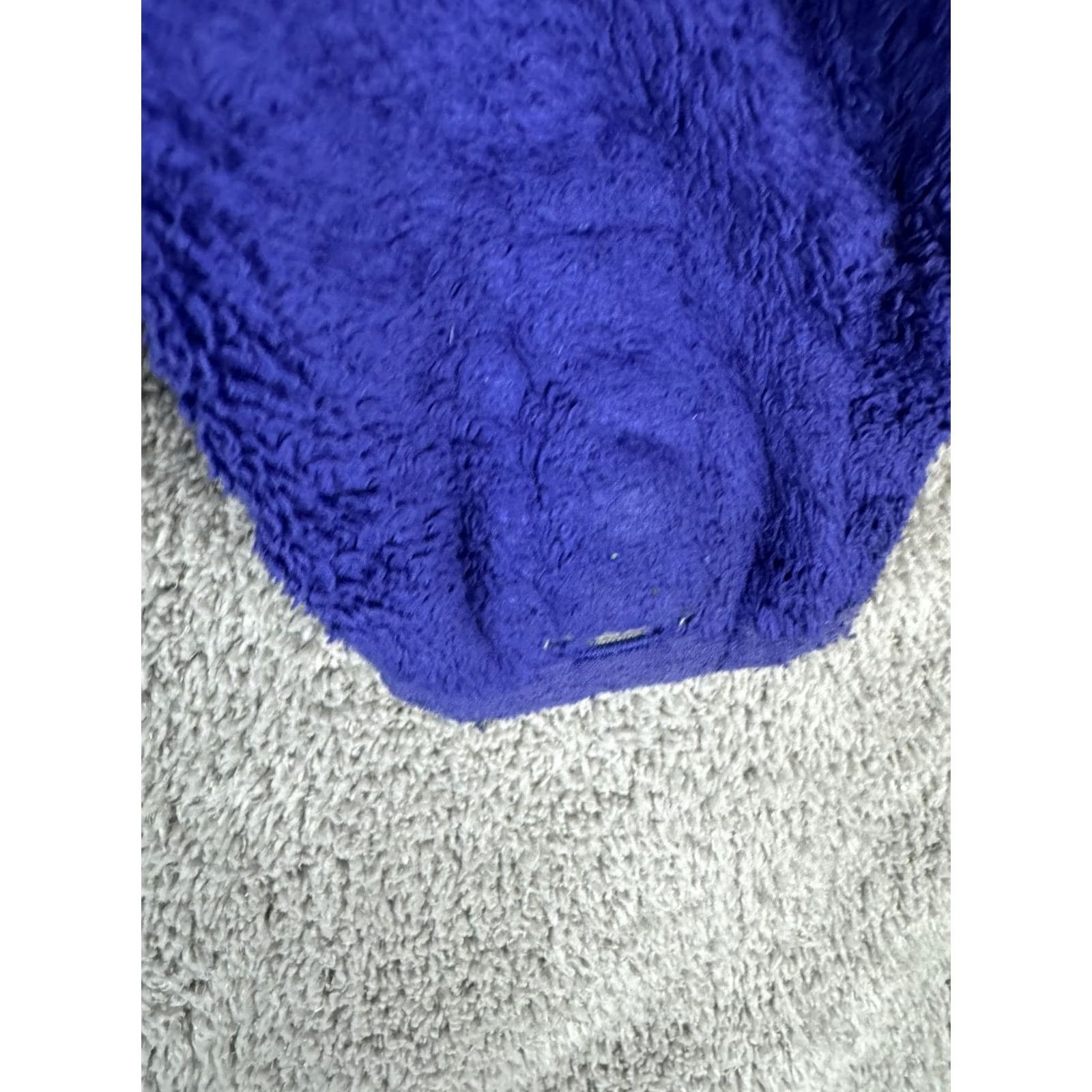 The North Face The North Face Fleece Jacket Womens Medium Blue Full Zip Soft Plush Fuzzy Size M / US 6-8 / IT 42-44 - 4 Thumbnail