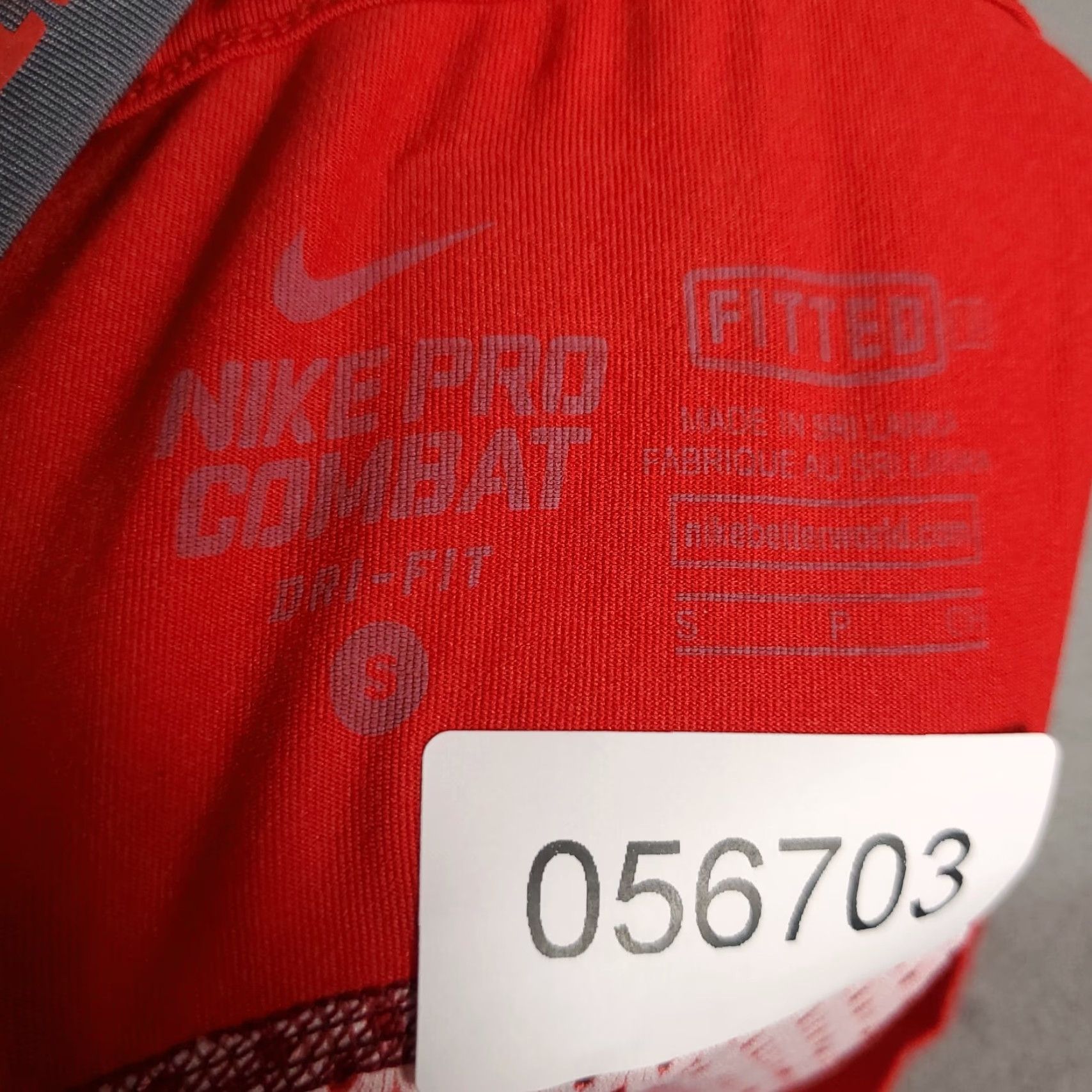 Nike Nike T Shirt Mens Size Small Red Pro Combat Swoosh Training Active Long Sleeve Size US S / EU 44-46 / 1 - 7 Thumbnail