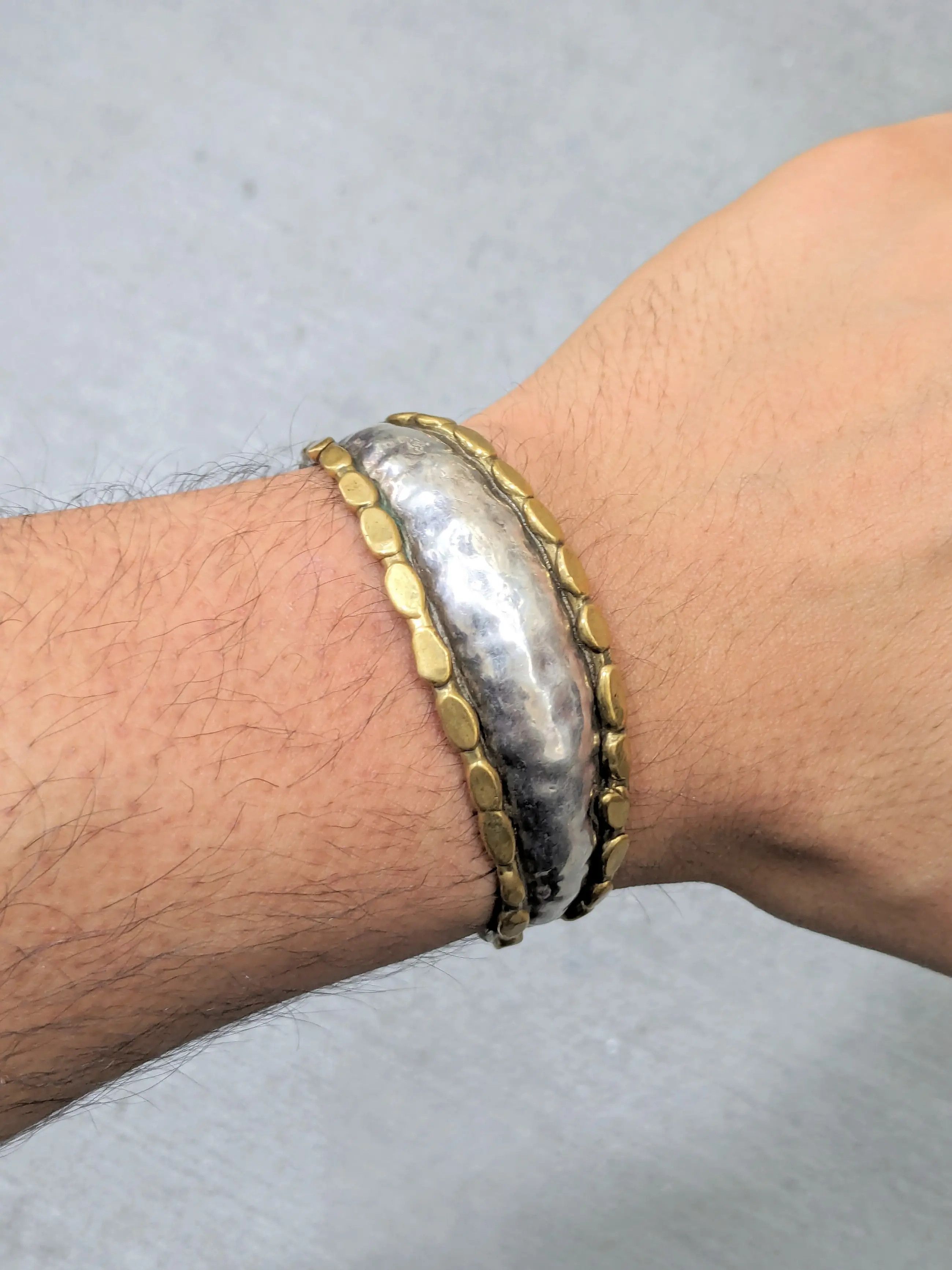 Jewelry Vintage Sterling Silver Cuff Bracelet Brass 5.5 Hammered Size ONE SIZE - 14 Thumbnail