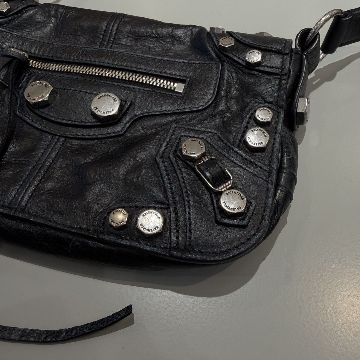 Balenciaga Balenciaga Le Cagole Leather Flap Bag Xs 2022 Size ONE SIZE - 2 Thumbnail