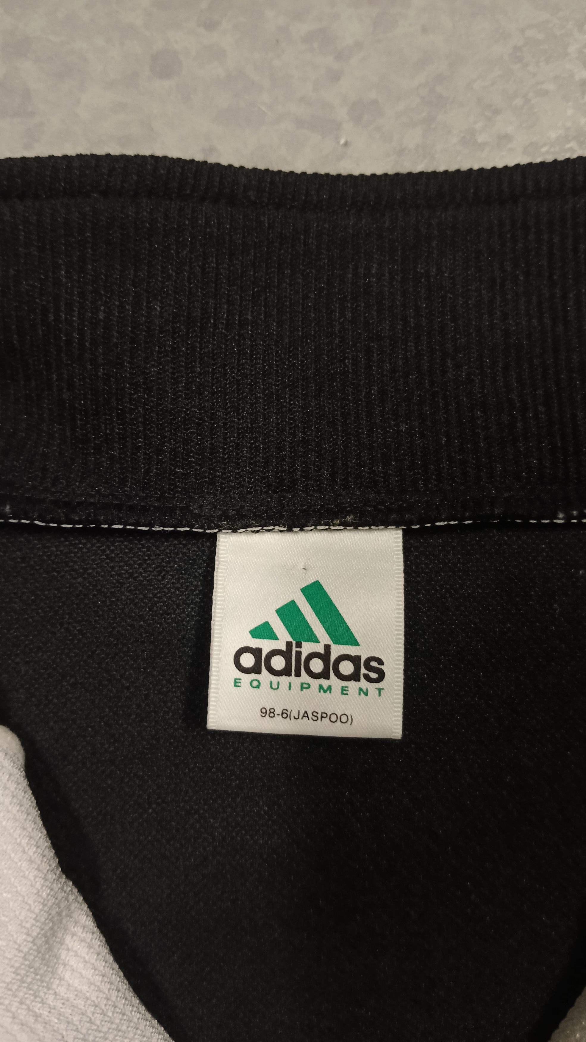 Adidas × Descente 💥 Vintage Adidas Equipment By Descente Made In Japan Size US L / EU 52-54 / 3 - 8 Thumbnail