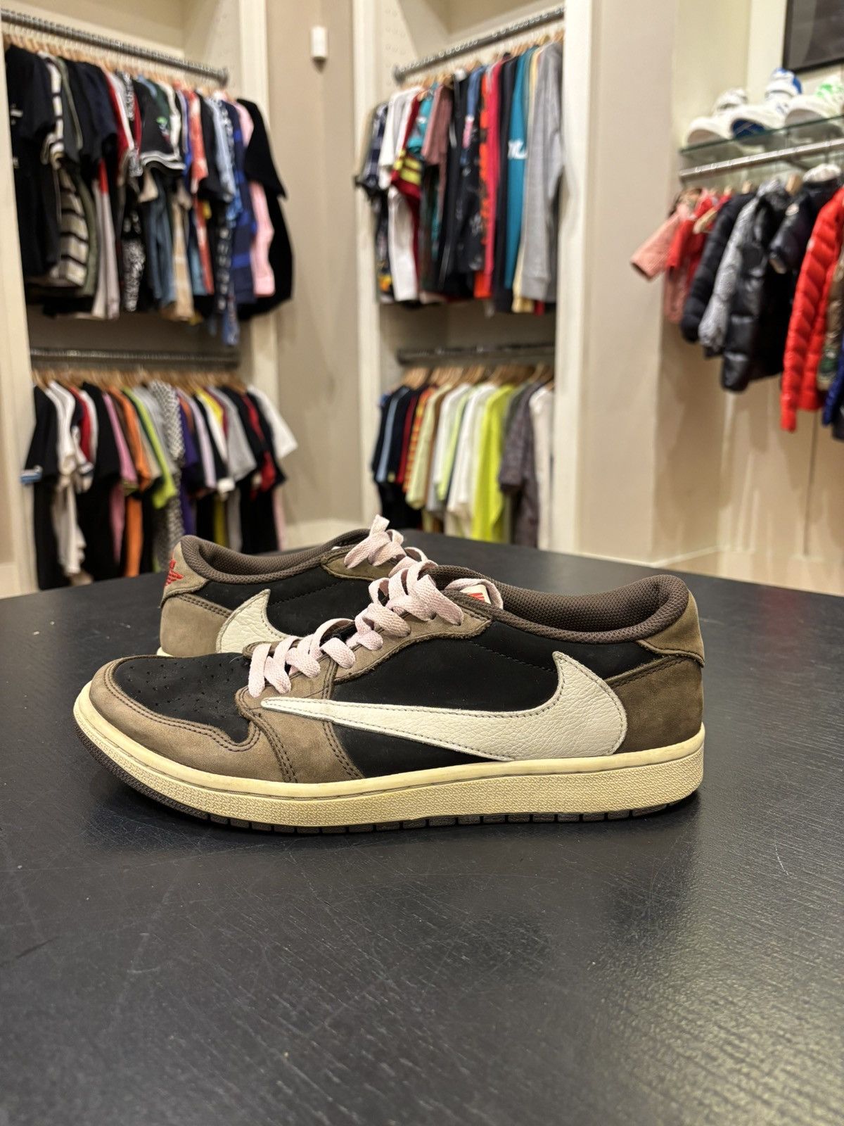 Nike × Travis Scott Jordan 1 Low Retro OG SP - Travis Scott Dark Mocha Size US 10.5 / EU 43-44 - 2 Thumbnail
