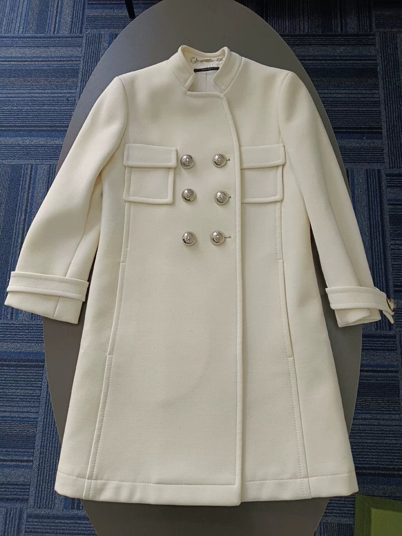 Gucci Gucci Buttoned solid color coat 2504-Nextarrow Size XS / US 0-2 / IT 36-38 - 1 Thumbnail