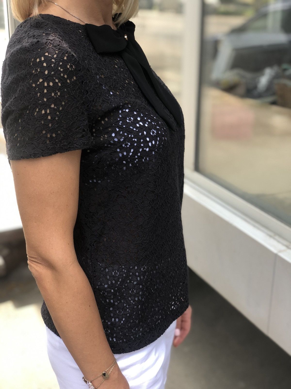 Juicy Couture Juicy Couture Navy Lace Blouse with Bow Size M / US 6-8 / IT 42-44 - 12 Thumbnail