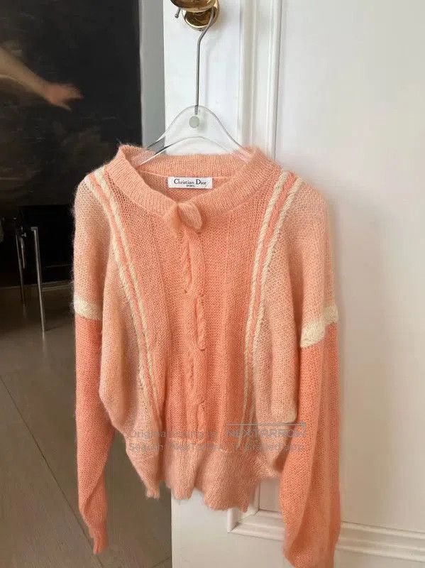 Dior Dior Pink Pullover Sweater for Women . Size M / US 6-8 / IT 42-44 - 1 Thumbnail
