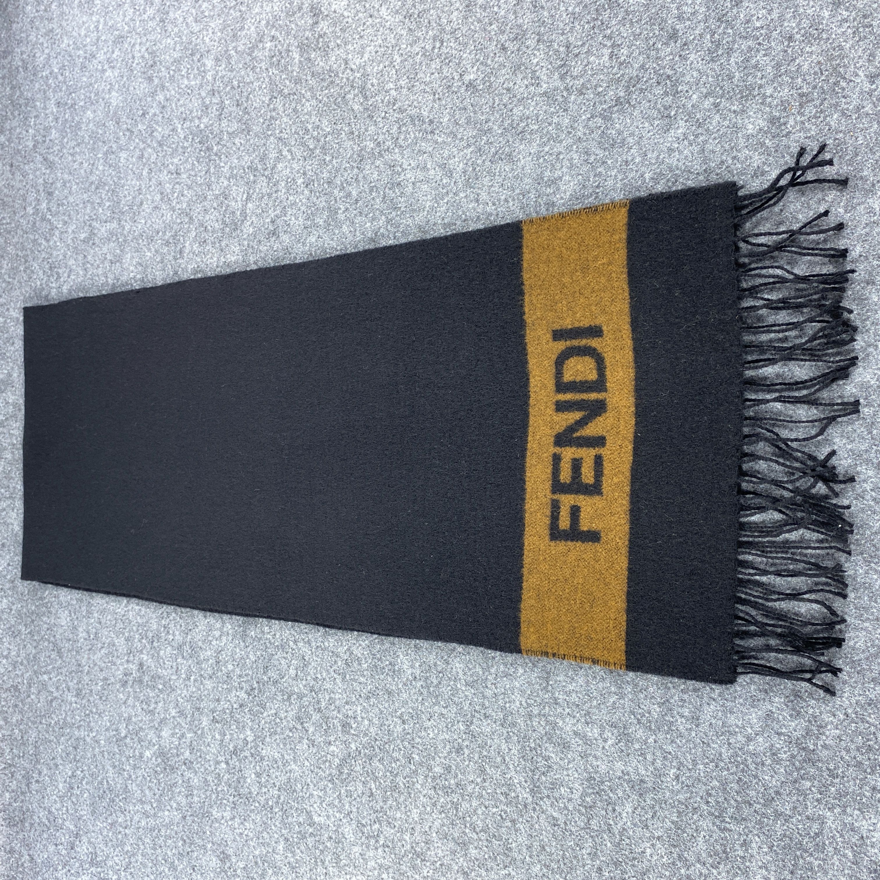 Fendi × Vintage GF10417 Fendi Scarf Neck Wear Muffler Size ONE SIZE - 3 Thumbnail