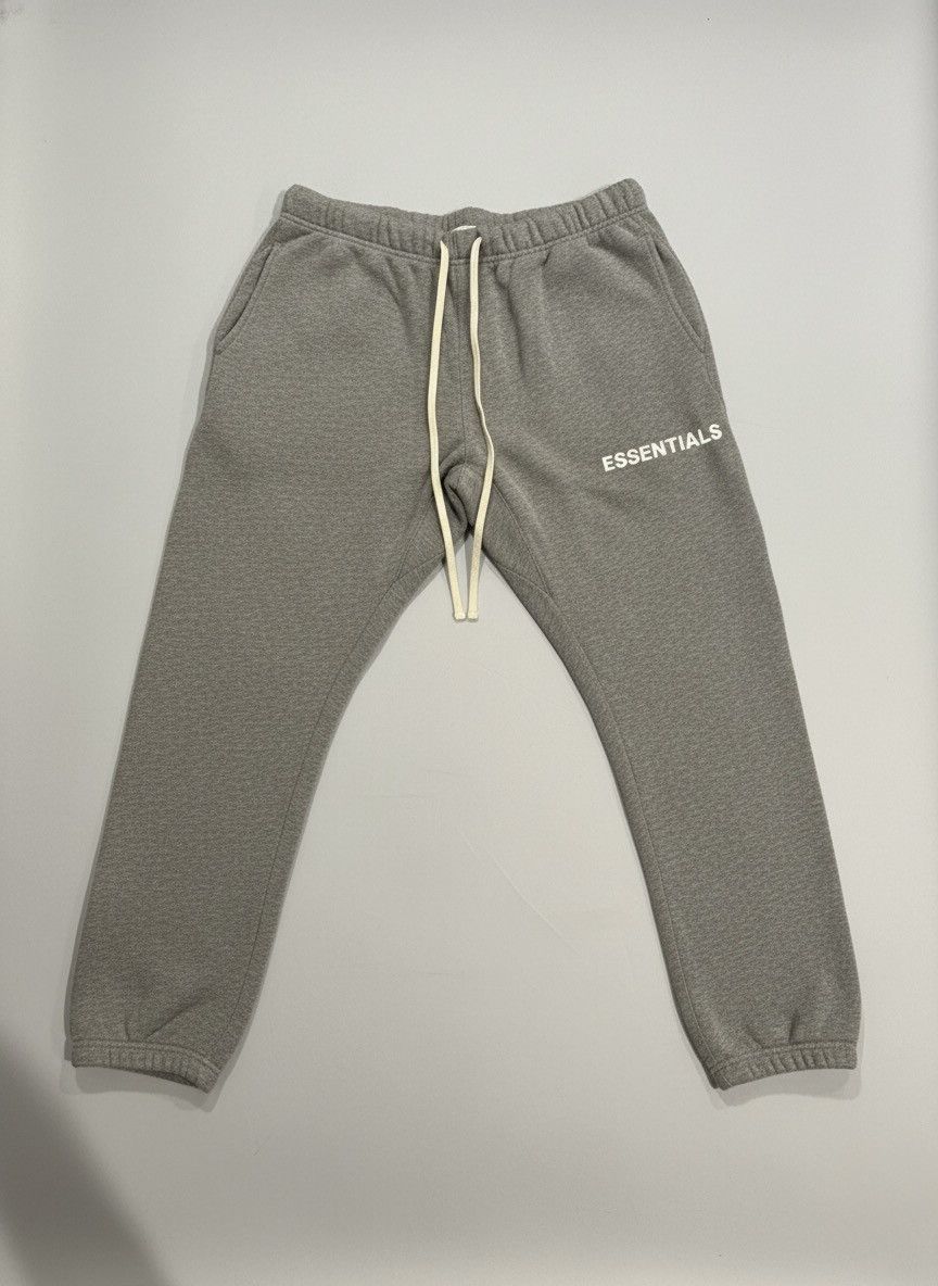 Essentials Fear of God Essentials Sweatpants Gray Size Medium M Size US 30 / EU 46 - 1 Thumbnail