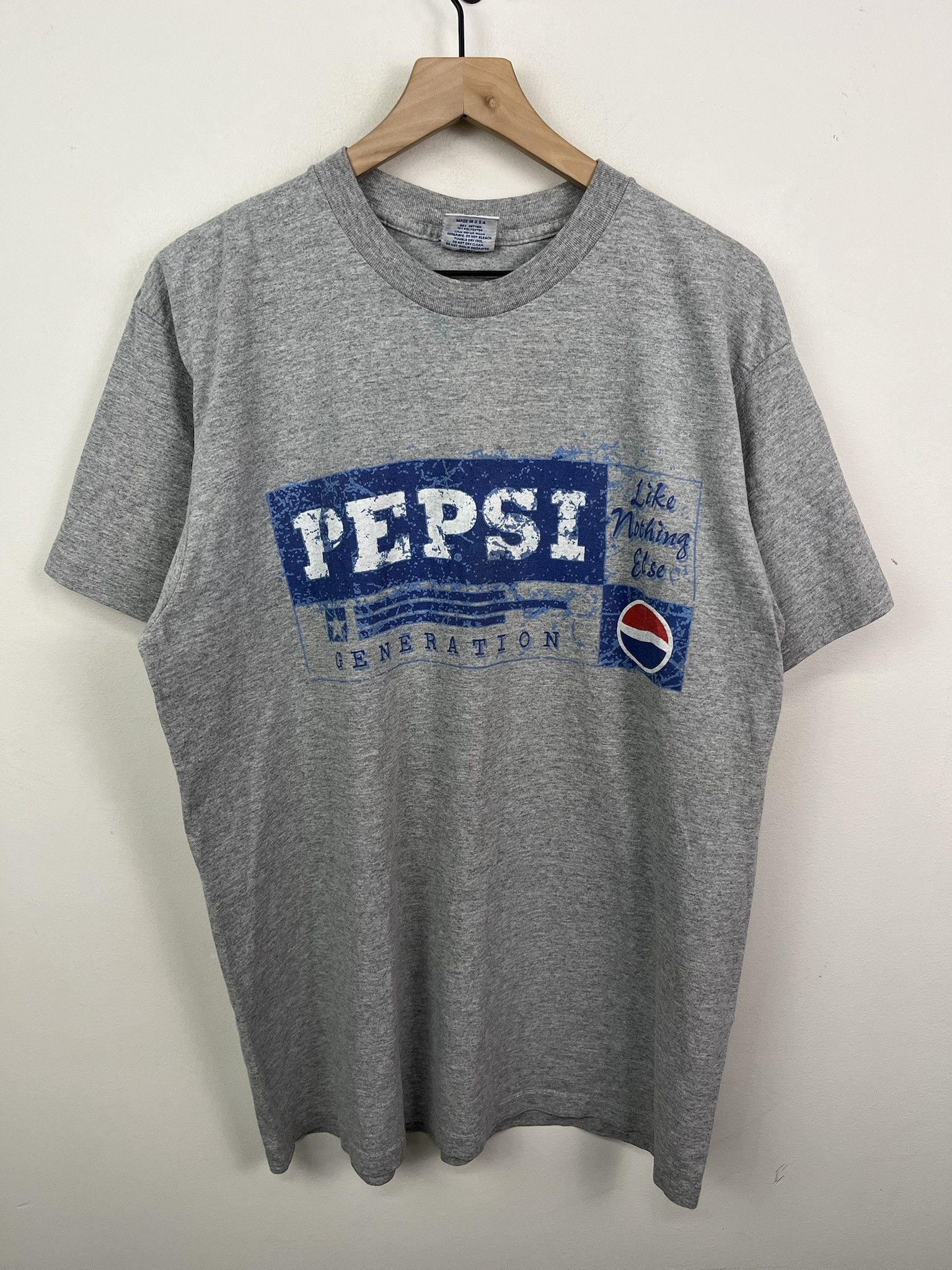 Vintage Vintage 80s pepsi Single Stitch Pepsi Generation T Shirt Size L/XL Size US XL / EU 56 / 4 - 1 Thumbnail