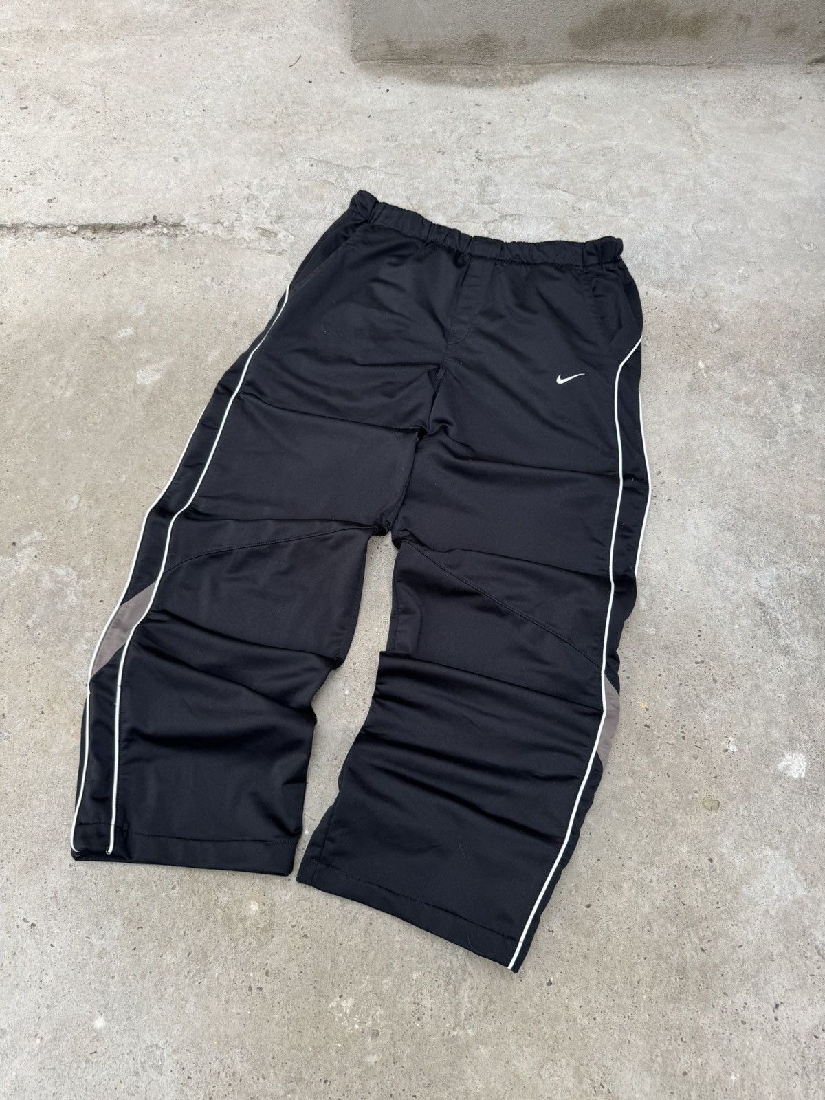 Nike 🥷 VINTAGE NIKE TRACK PANTS BLACK Size US 34 / EU 50 - 4 Thumbnail
