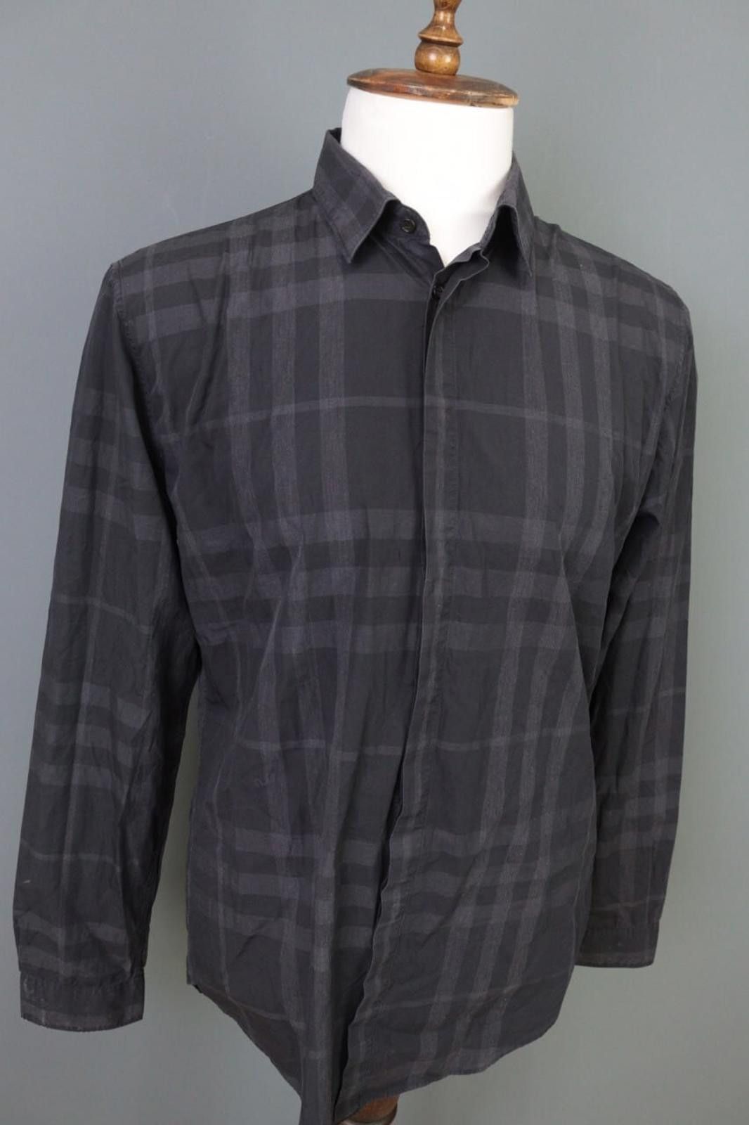 Designer Burberry London Gray Nova Check Button Down Shirt Size XL Size US XL / EU 56 / 4 - 4 Thumbnail
