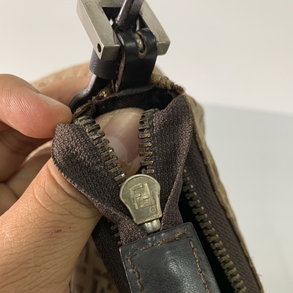 Fendi Fendi Zucchino Pochette Bag Size ONE SIZE - 11 Thumbnail
