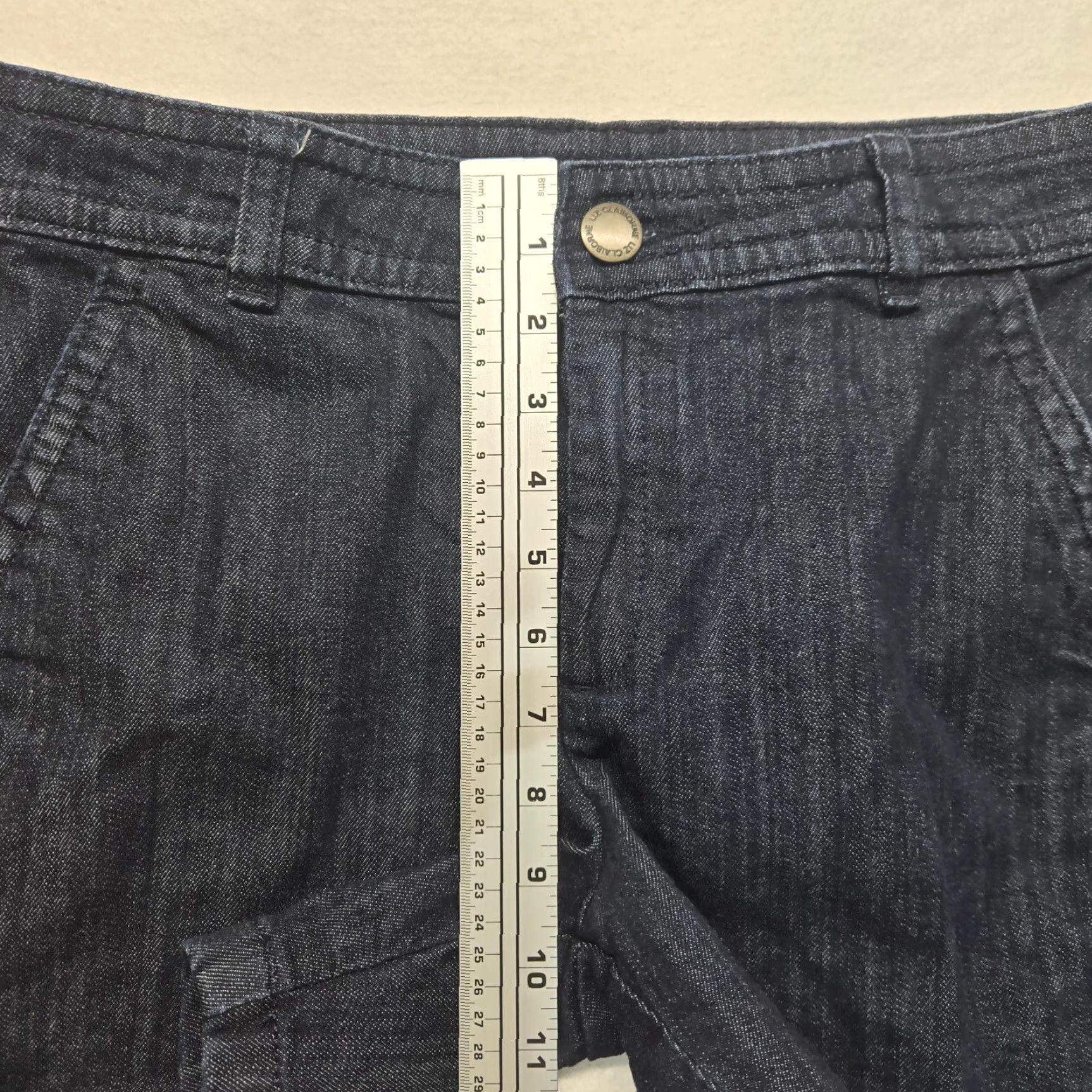 Liz Claiborne Liz Claiborne Denim Jean Shorts Adult Women's Size 4 Blue Dark Denim Chino Pants 90s? Size 27" / US 4 / IT 40 - 6 Thumbnail
