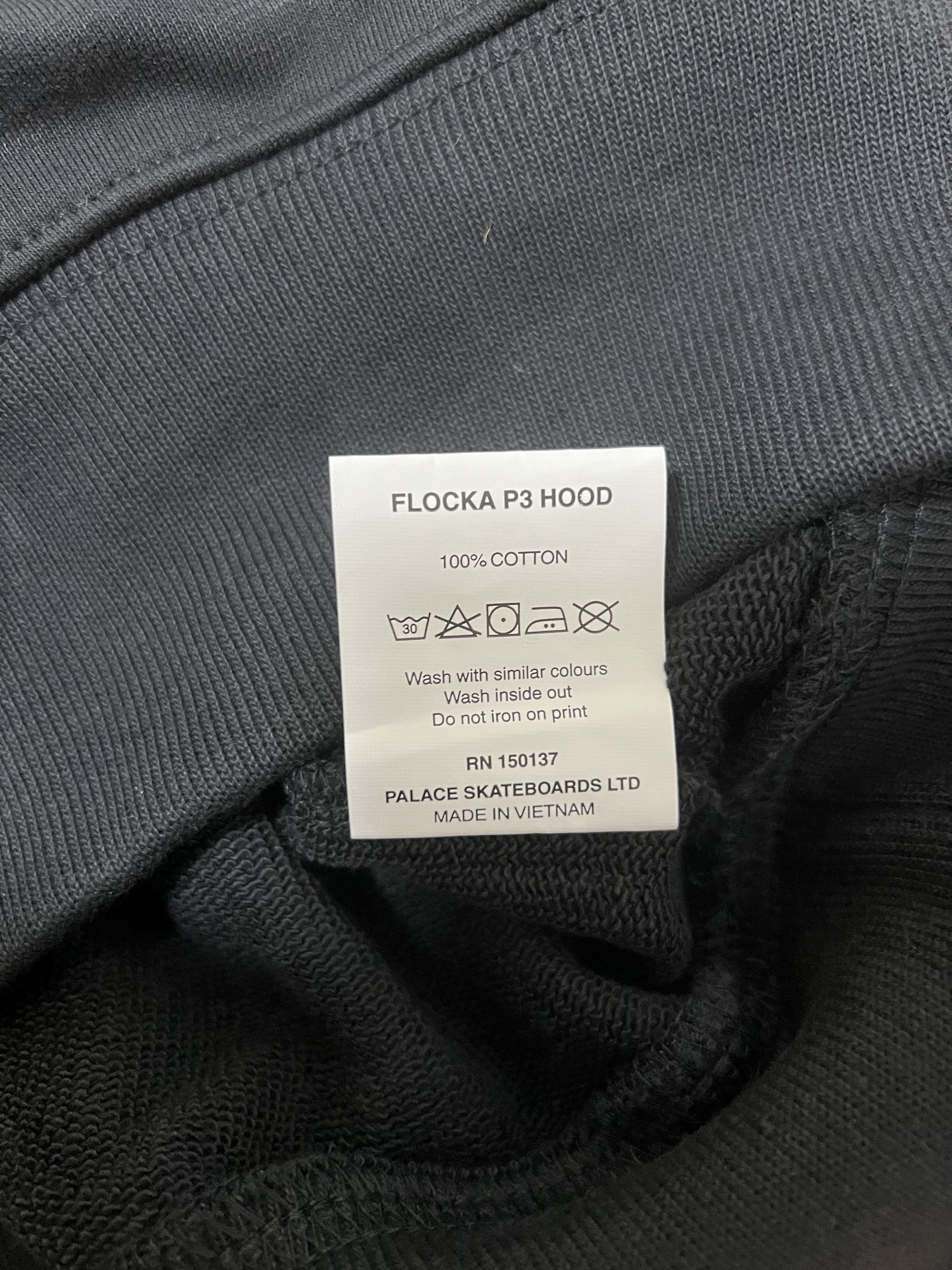 Palace 💚 2019 Palace Flocka P3 Hoodie Black Large NEW Size US L / EU 52-54 / 3 - 9 Thumbnail