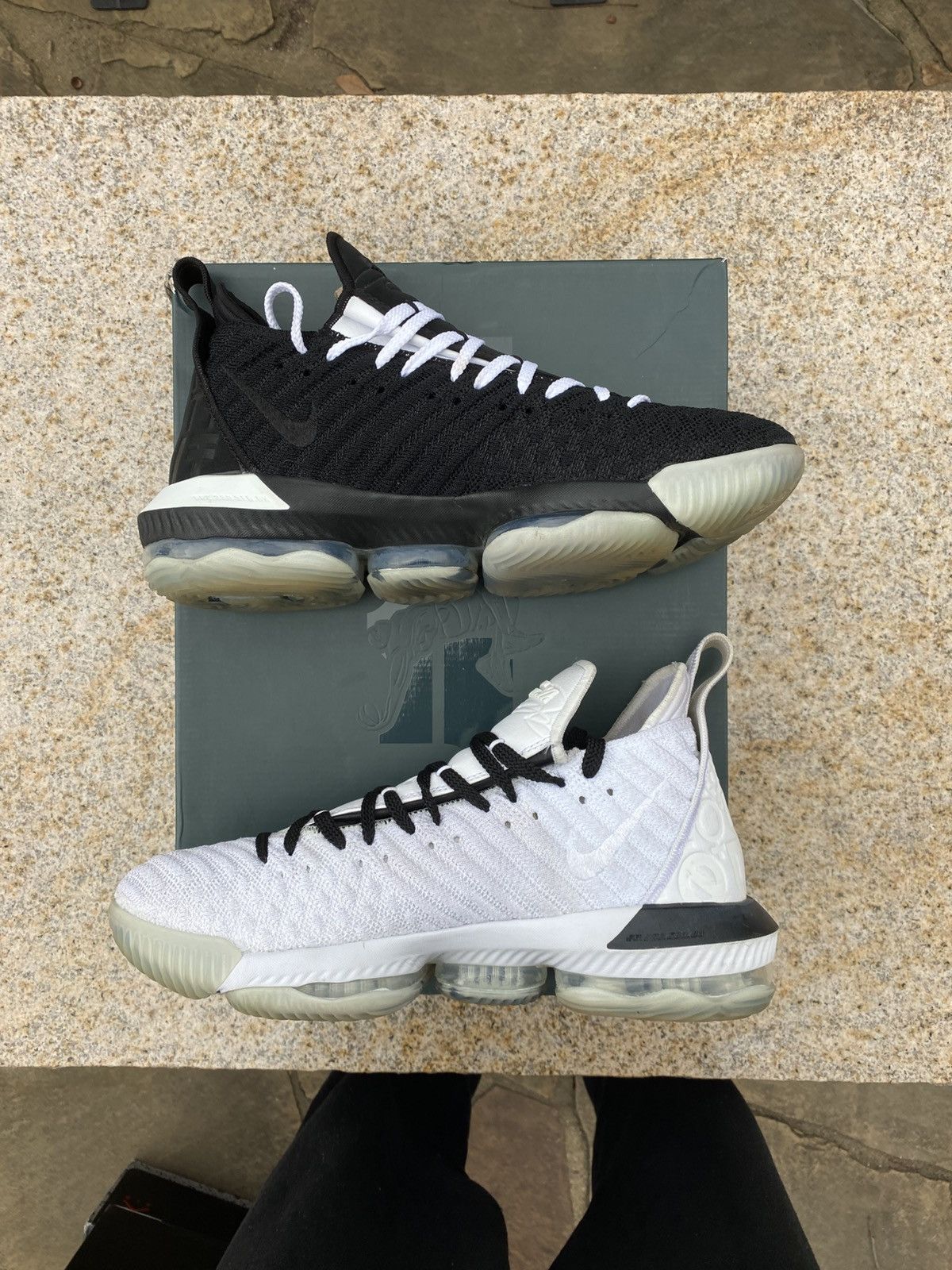 NIKE LEBRON XVI 16 BHM EQUALITY BQ5969-100 Men Size 10 Used