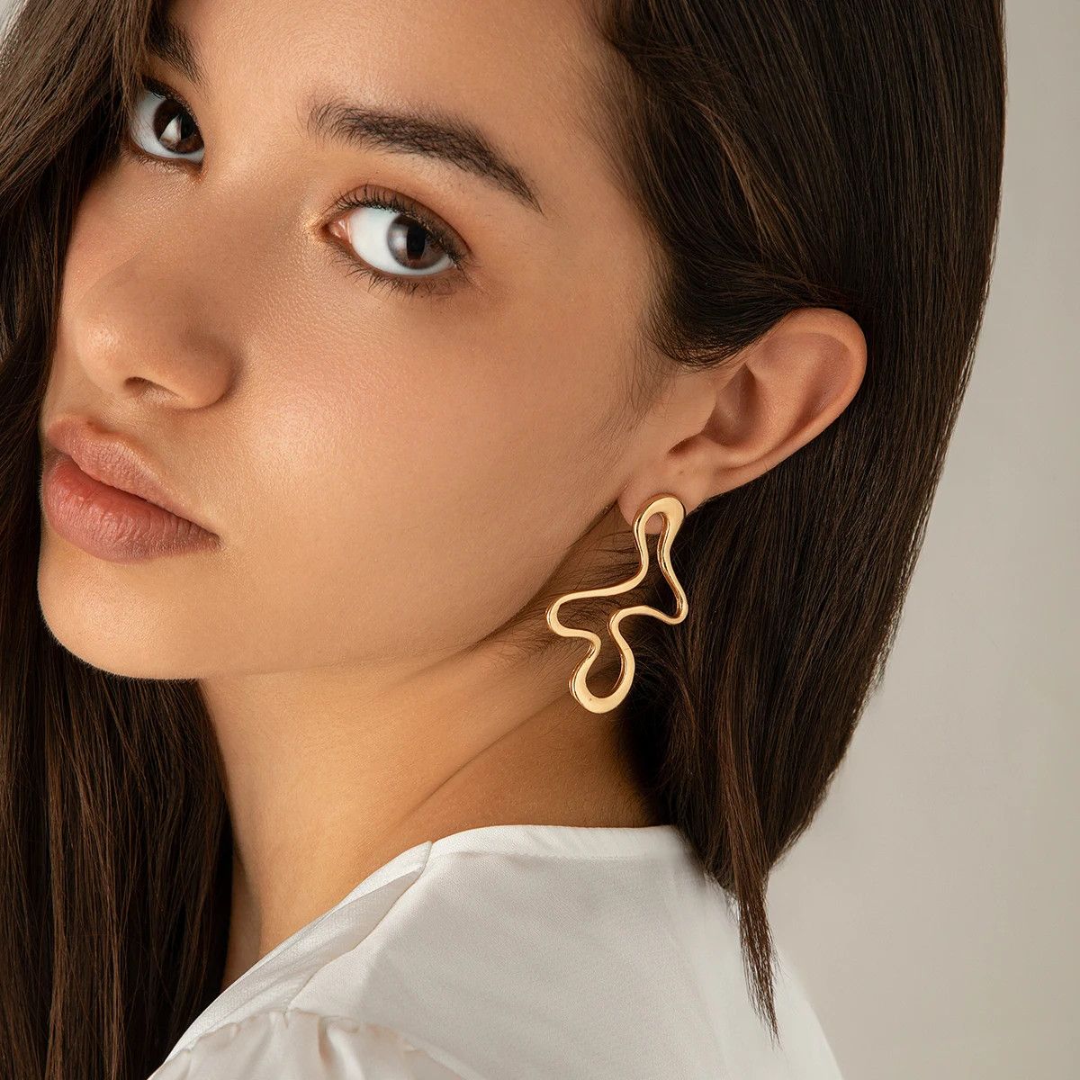 Jewelry 2 Pcs Earrings Size ONE SIZE - 2 Thumbnail