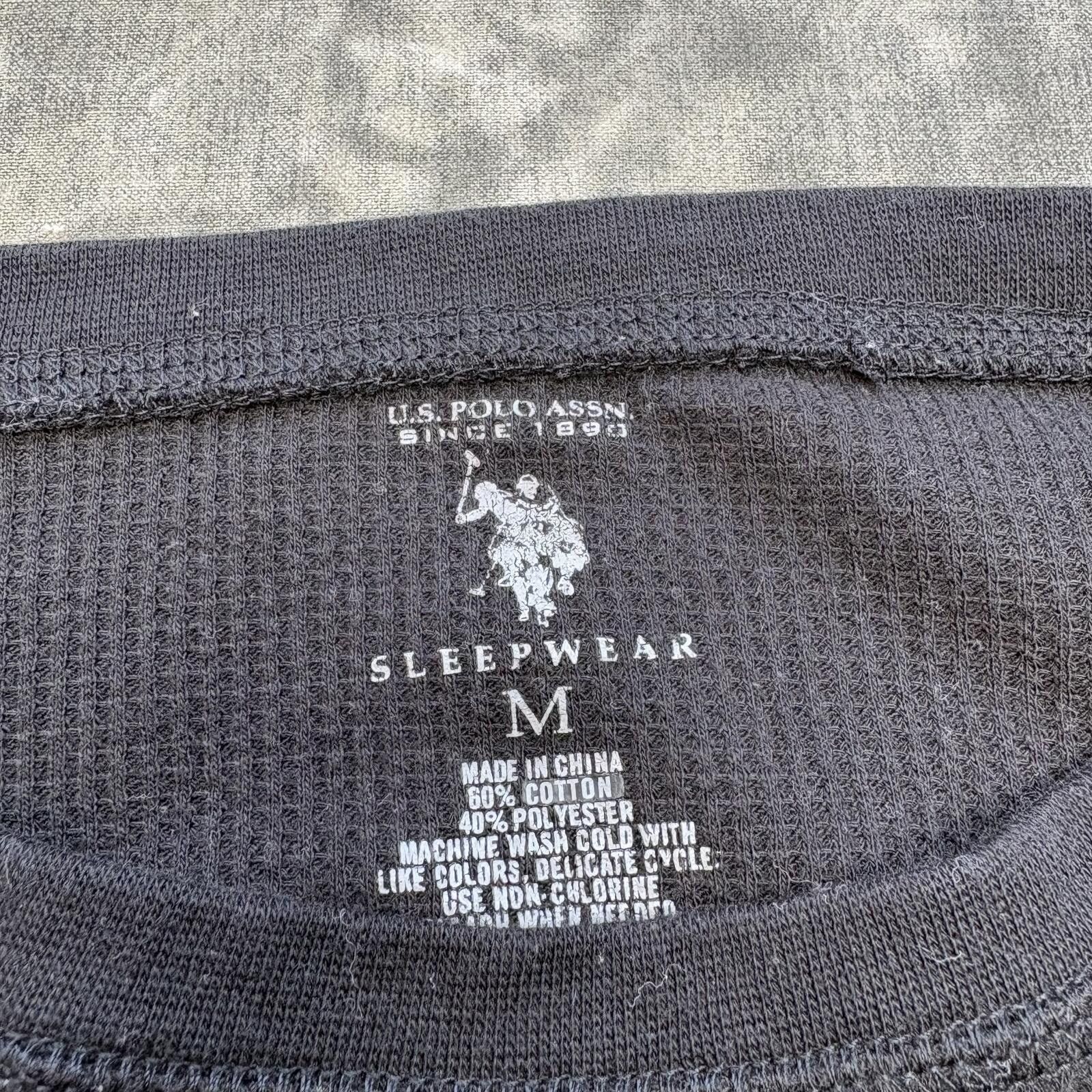 U.S. Polo Assn. Vintage Y2K U.S. Polo Assn. Black Grunge Skate Thermal Shirt Size US M / EU 48-50 / 2 - 3 Thumbnail