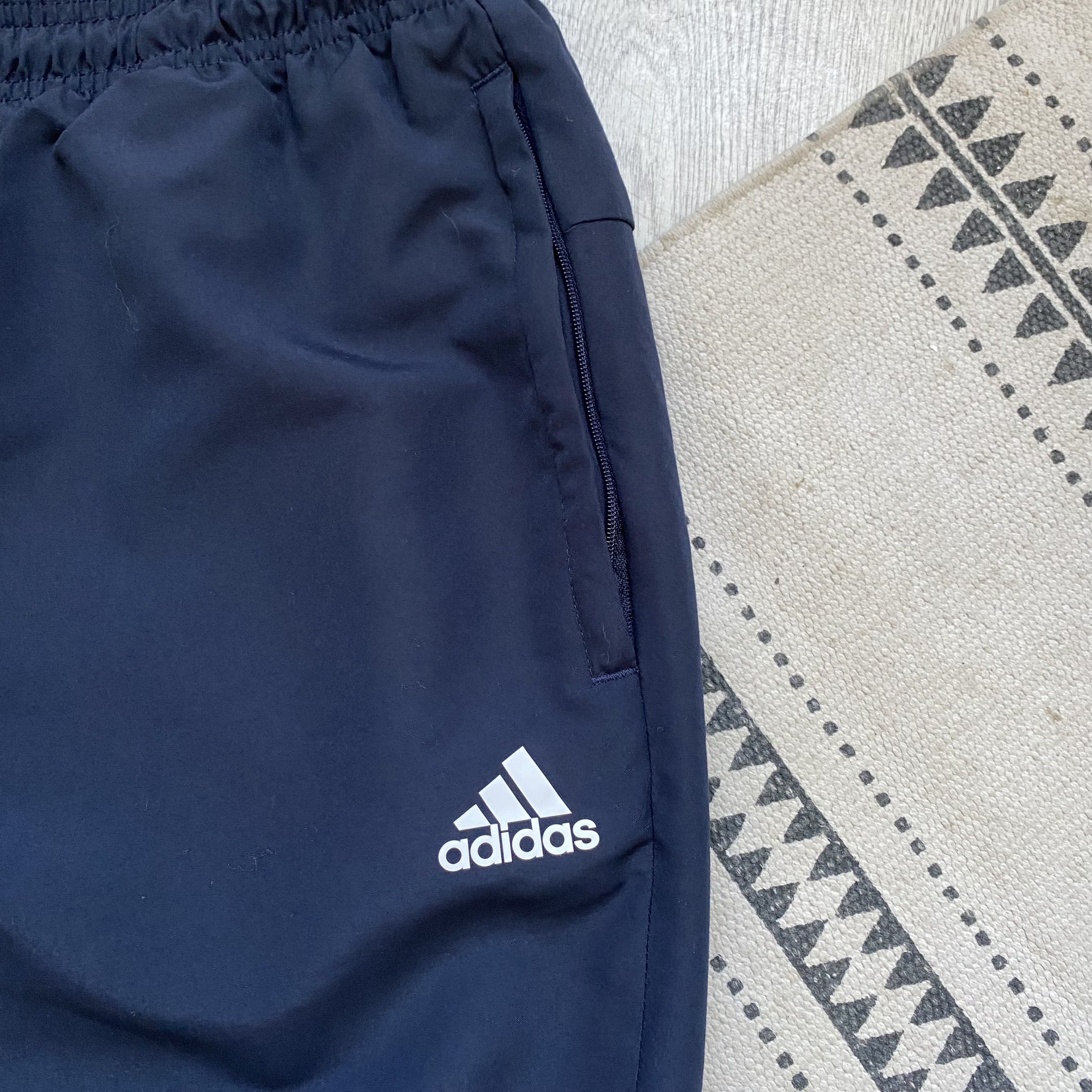 Adidas 🦍 Adidas Nylon track pants joggers vintage style Size US 36 / EU 52 - 4 Thumbnail