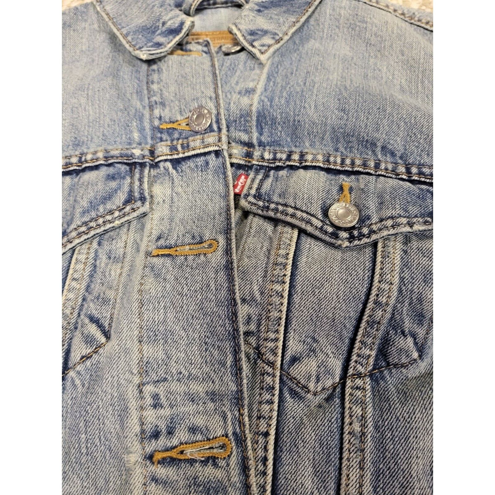Levi's Levis Strauss Vintage Women's Denim Jacket Size Small. Size S / US 4 / IT 40 - 2 Thumbnail