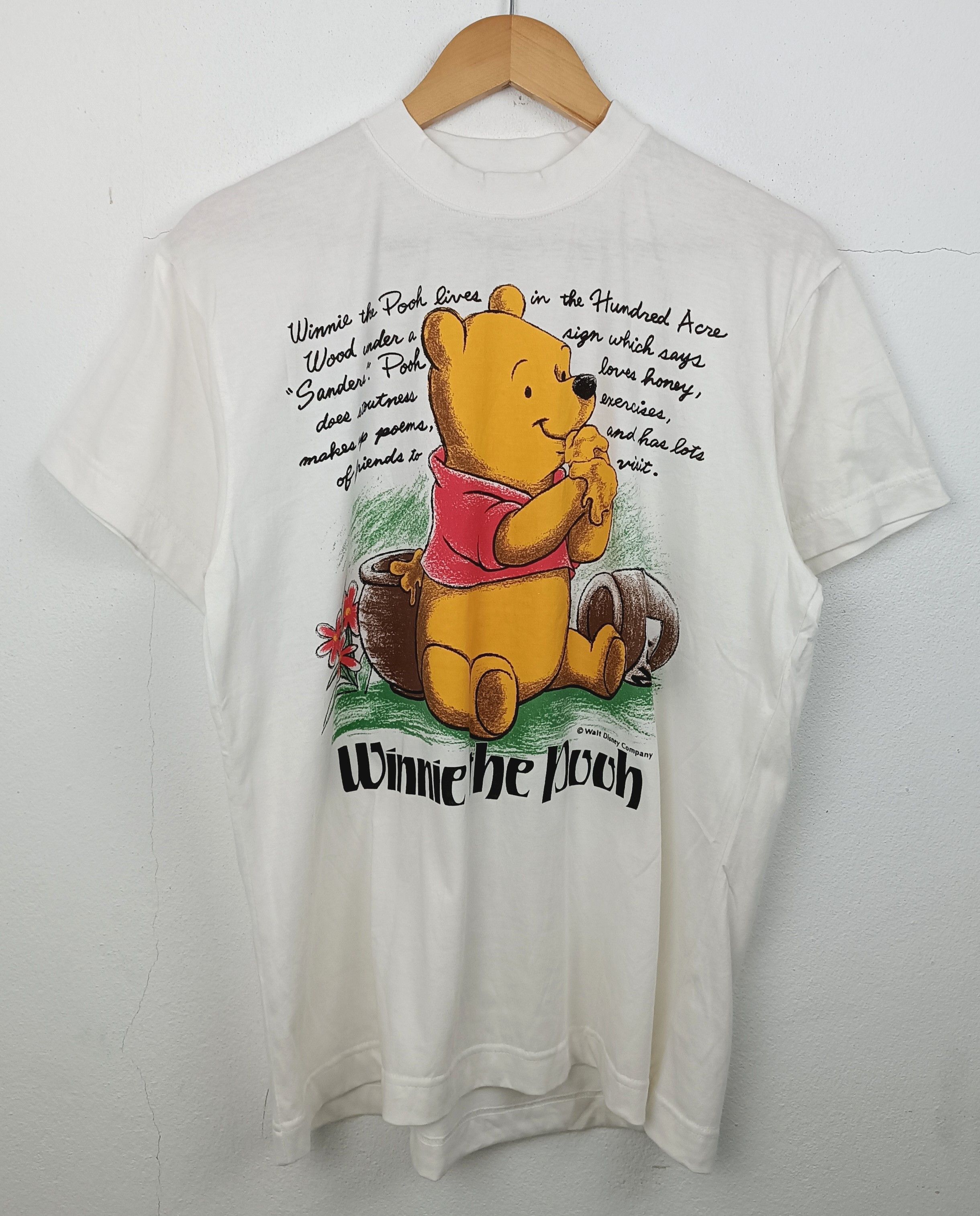 Disney VINTAGE 90'S WINNIE THE POOH STORY OVERPRINT mickey stitch Size US M / EU 48-50 / 2 - 3 Thumbnail