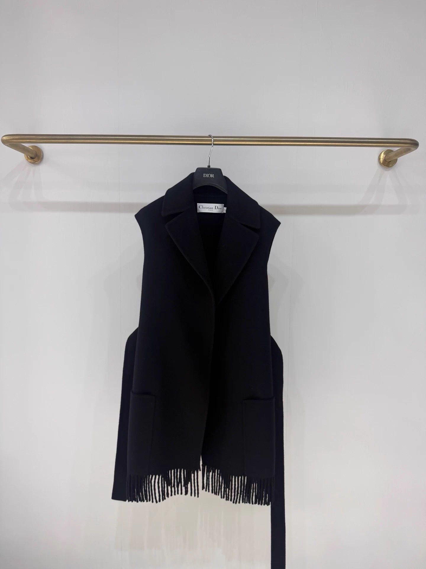 Dior Dior Wool Tassel Vest 99 New FR36 Size XS / US 0-2 / IT 36-38 - 1 Thumbnail