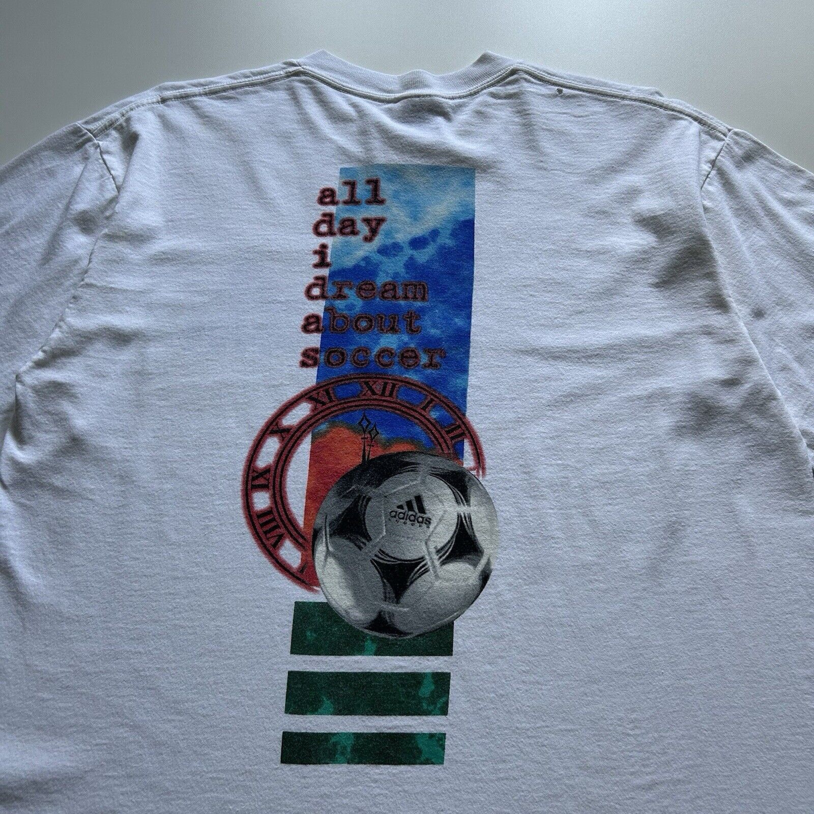 Adidas Vintage Y2K Adidas Soccer T Shirt Medium White Art Graphic Size US M / EU 48-50 / 2 - 5 Thumbnail