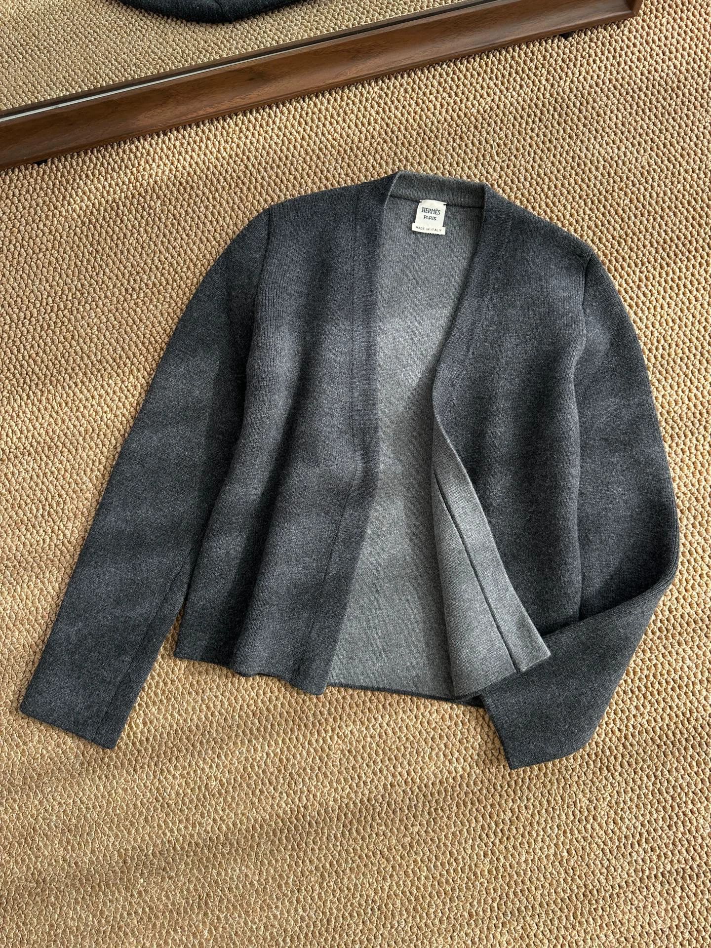Hermes HERMES JPG Gaultier deep V cashmere short cardigan women's Size XS / US 0-2 / IT 36-38 - 5 Thumbnail