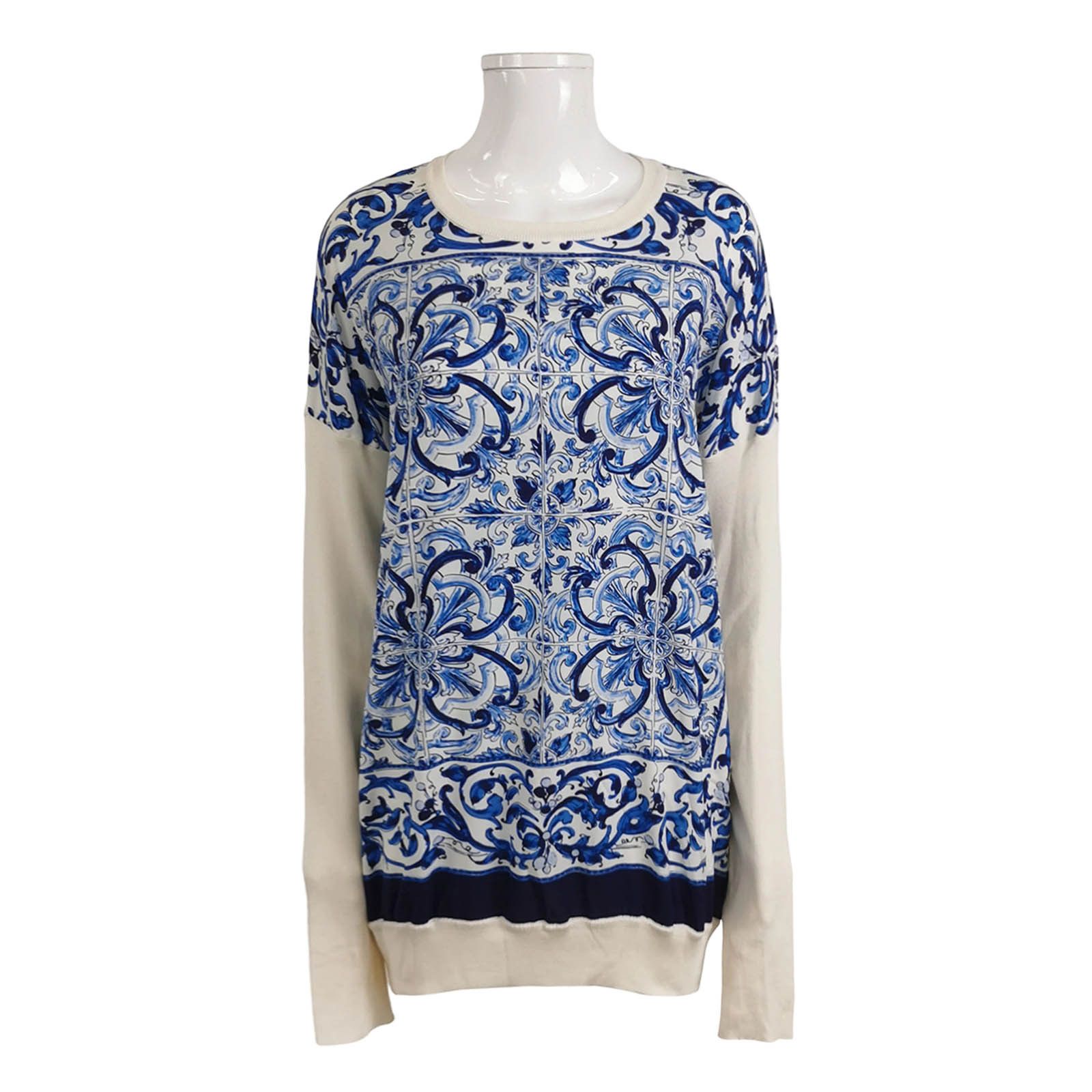 Dolce & Gabbana Dolce & Gabbana Majolica Print Knit Sweater Size 46 Size US S / EU 44-46 / 1 - 1 Thumbnail