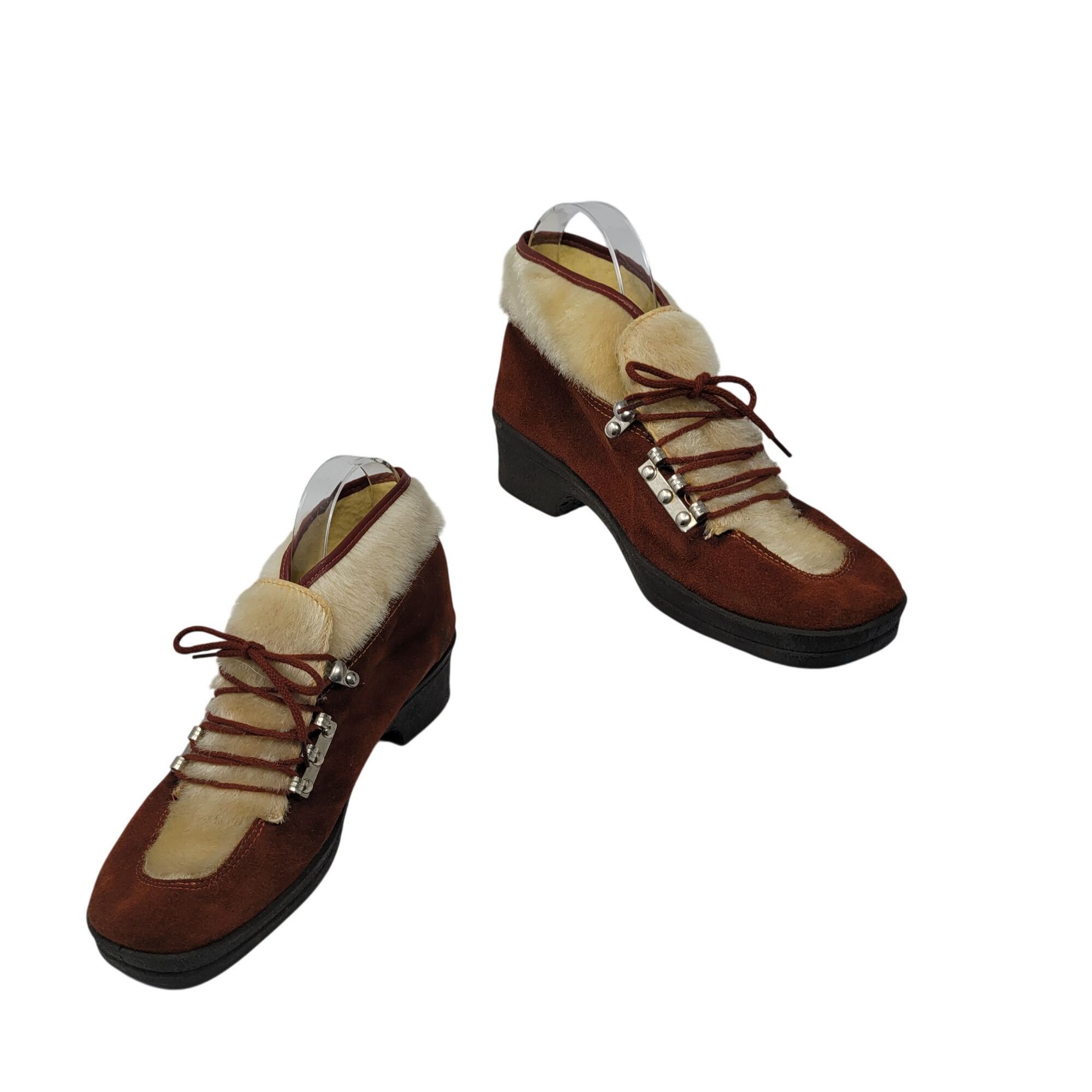 Vintage Vtg Italian Snow Boots Rust Suede Cream Faux Fur Lace-Up Ank Size US 6 / IT 36 - 1 Thumbnail