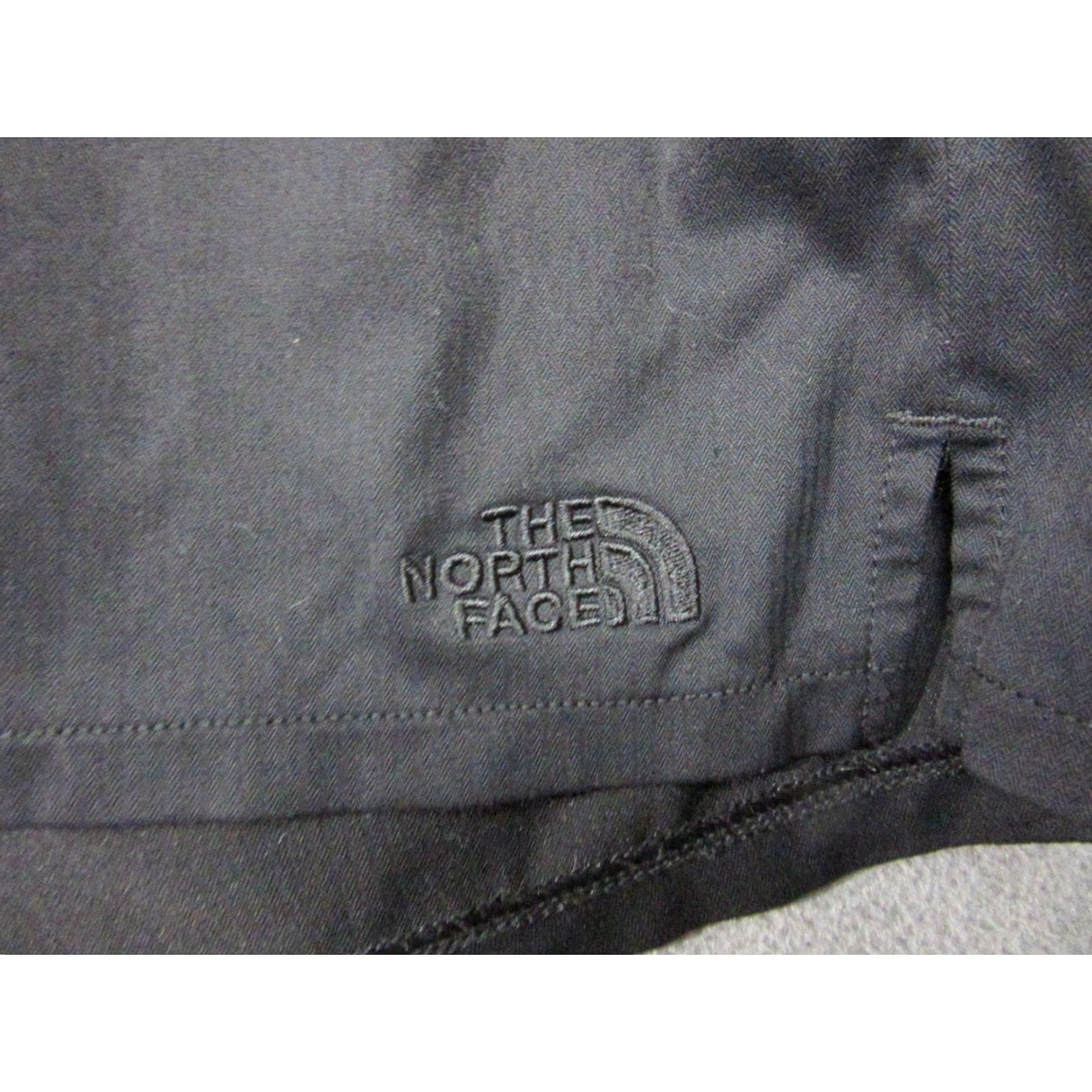 The North Face The North Face Shorts Womens Small Black Aphrodite Side Slit Nylon Size 28" / US 6 / IT 42 - 2 Thumbnail