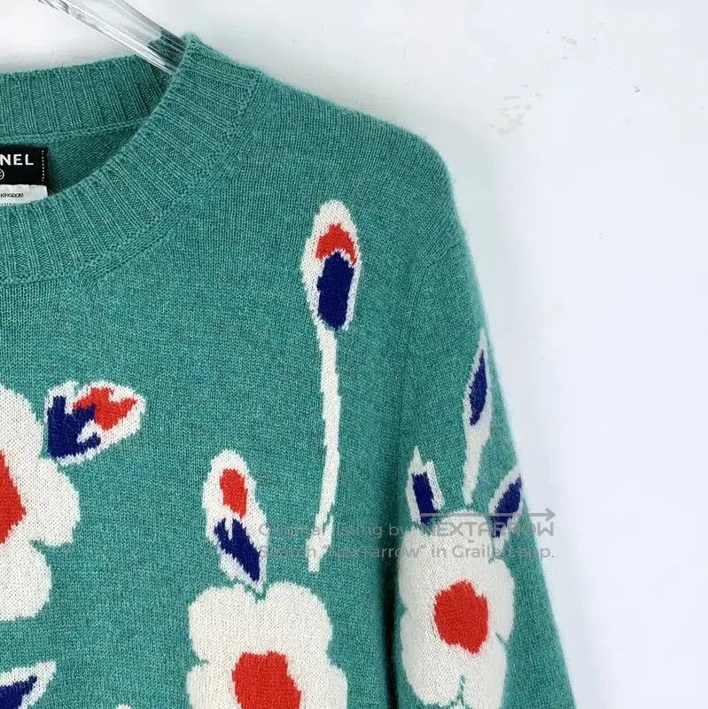 Chanel Chanel Green Cashmere Flower Sweater . Size M / US 6-8 / IT 42-44 - 3 Thumbnail