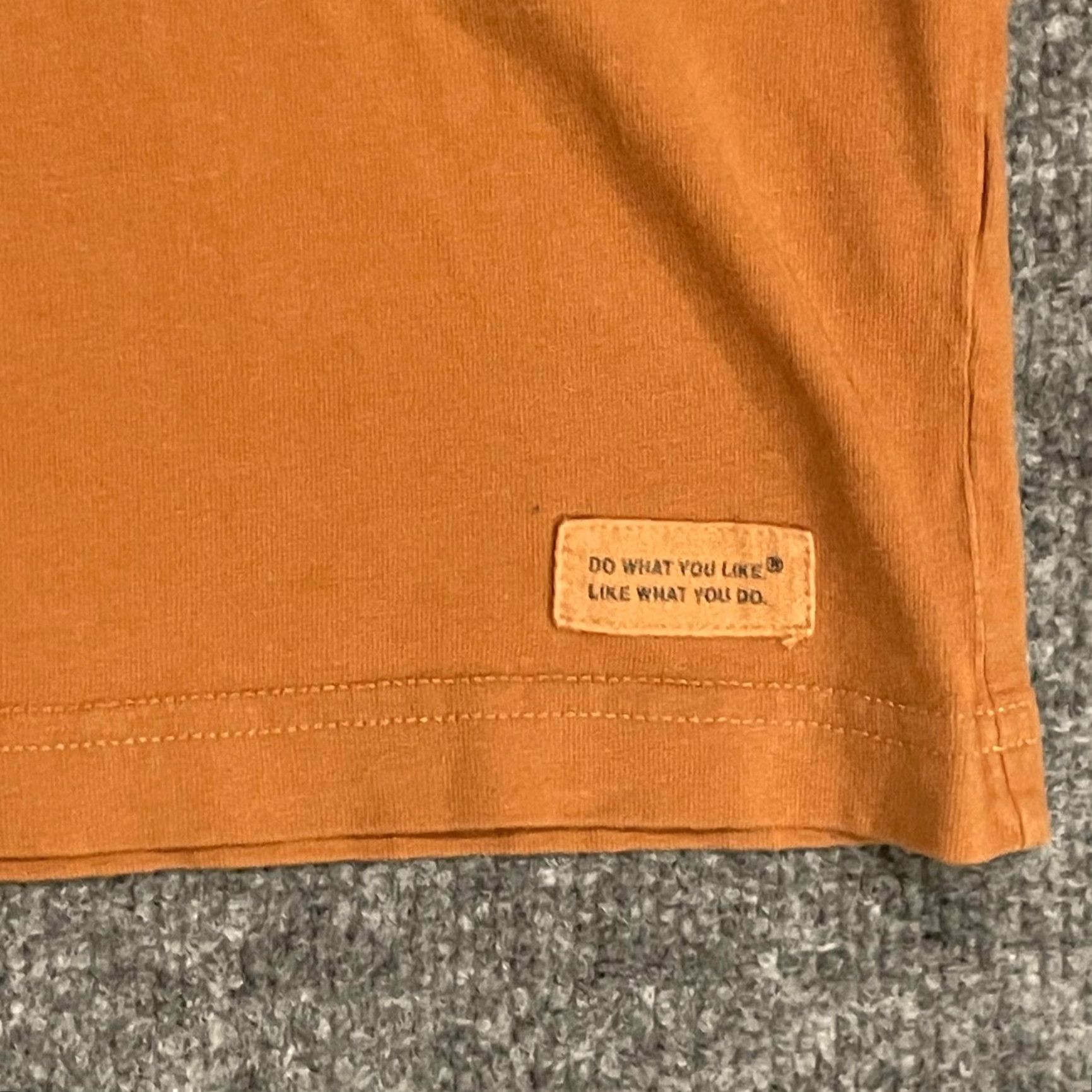 Life is Good Life is Good Shirt Mens XL Orange Long Sleeve Graphic Print Crew Neck Size US XL / EU 56 / 4 - 6 Thumbnail