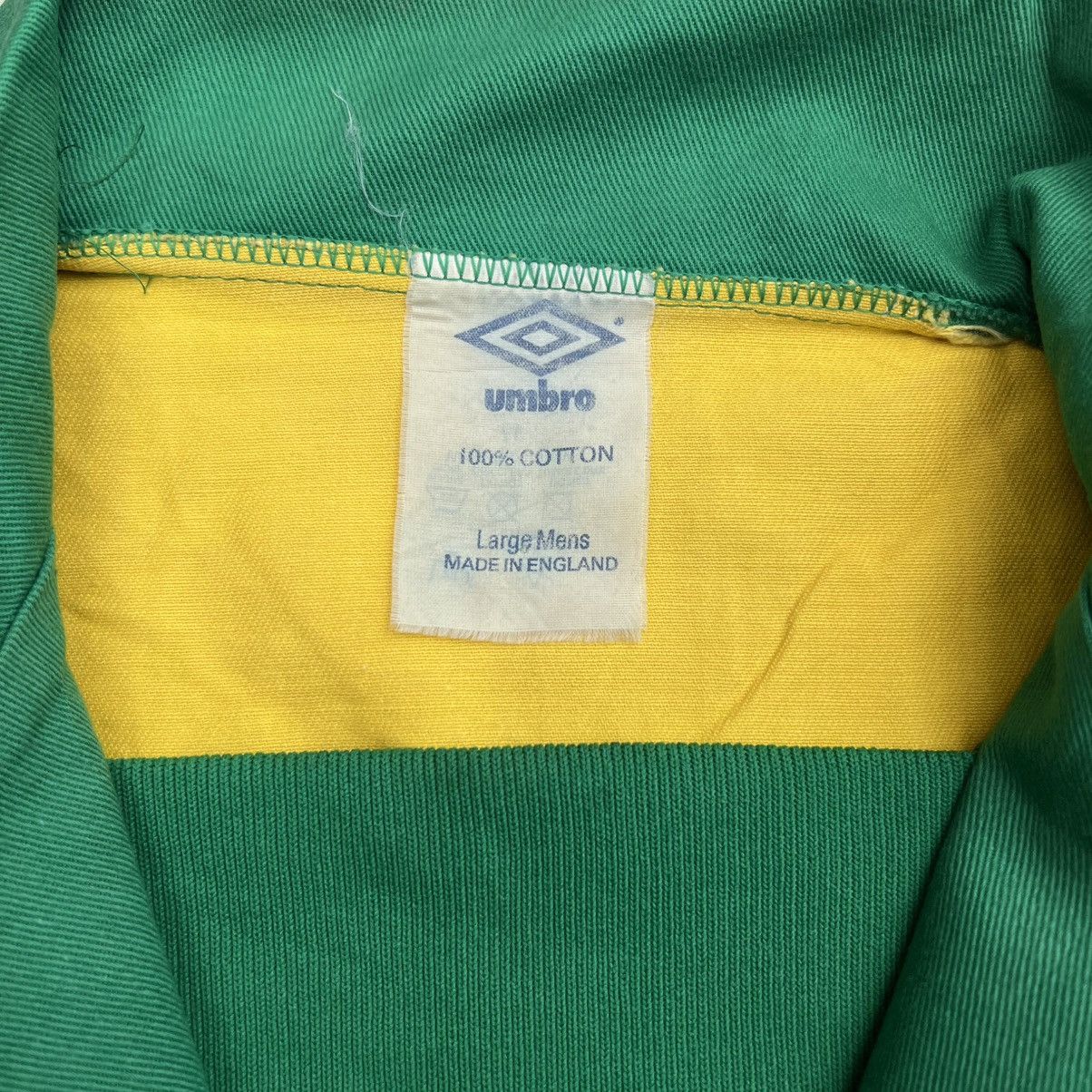 Umbro Celtic FC Umbro Drill/Training Top 1990-1992. Size US L / EU 52-54 / 3 - 4 Thumbnail