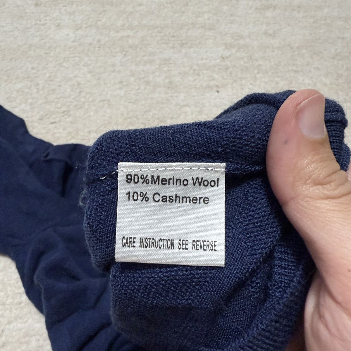 Other Daniel Wu MOVIE WORN Merino Cashmere Sweater Blue Actor Size US XL / EU 56 / 4 - 5 Thumbnail