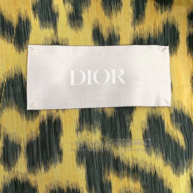 Dior Dior Yellow leopard round-neck single-breasted long-sleeve Size US S / EU 44-46 / 1 - 5 Thumbnail