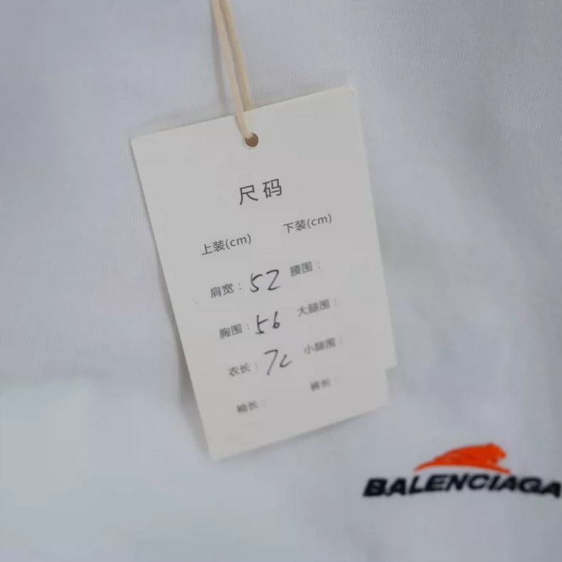 Balenciaga Balenciaga Limited short sleeves in the year of the tiger Size US M / EU 48-50 / 2 - 4 Thumbnail
