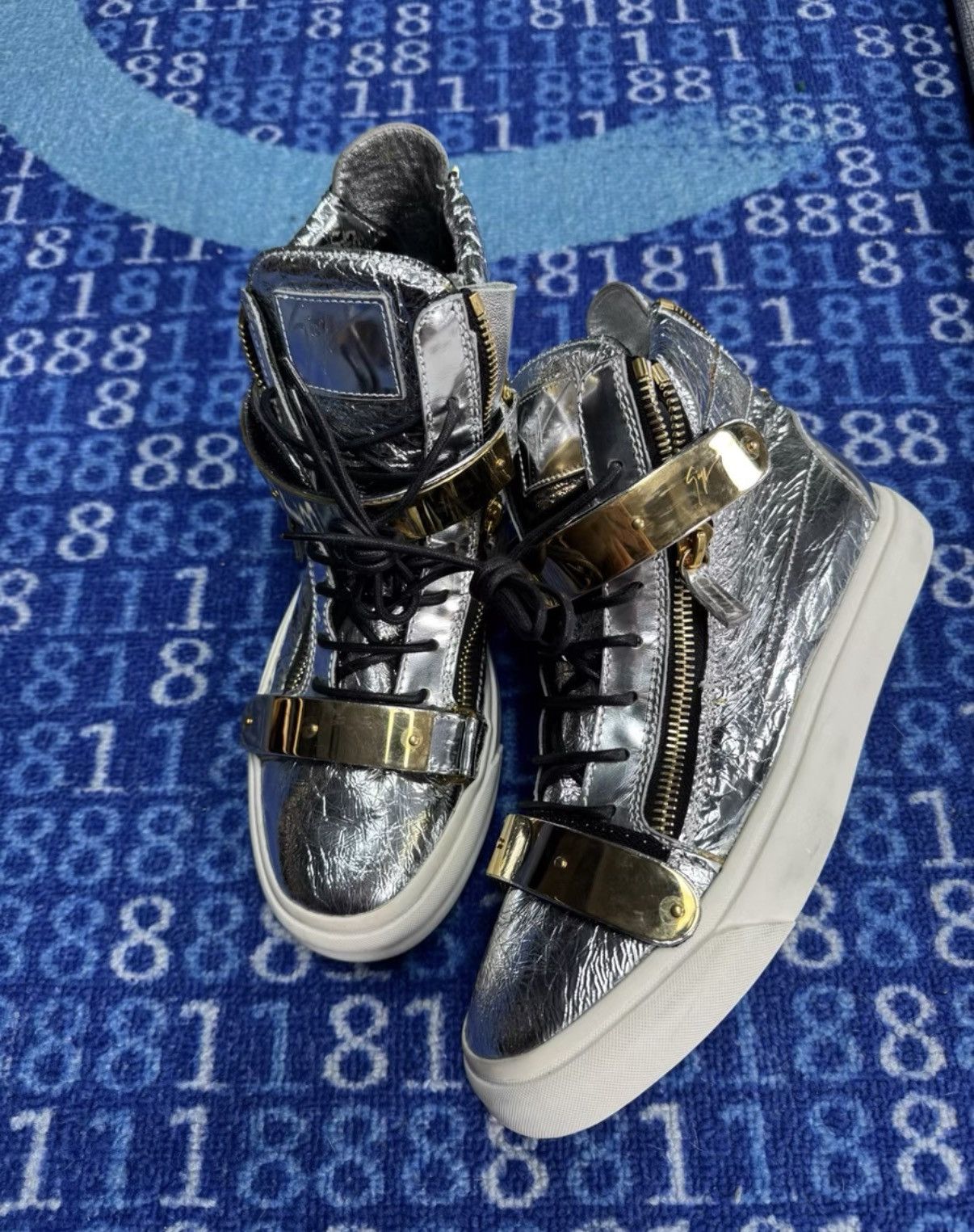 Giuseppe Zanotti Giuseppe Zanotti Silver Foil High Tops with Gold Buckle K37 Size US 8.5 / EU 41-42 - 5 Thumbnail