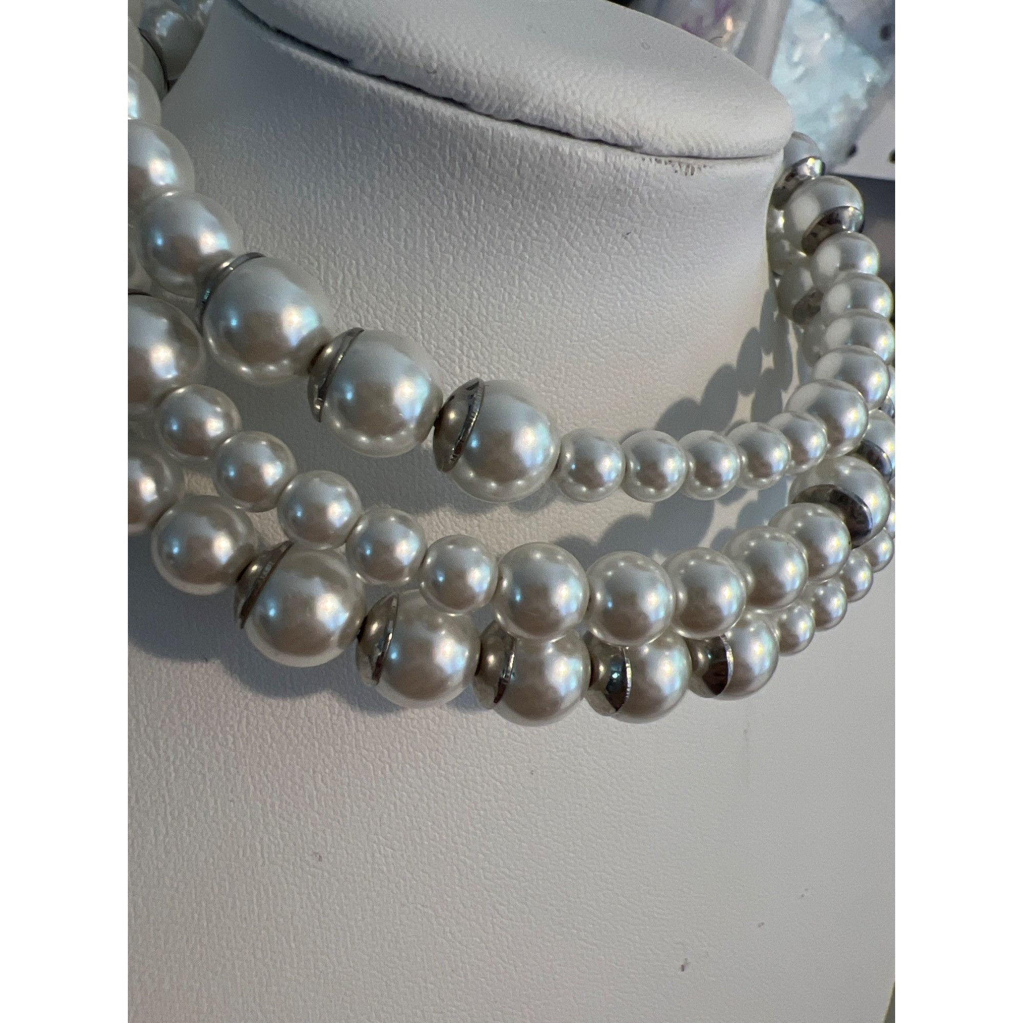 Other Cato Faux Pearl Memory Wire Choker Necklace Silver Tone Laye Size ONE SIZE - 2 Thumbnail