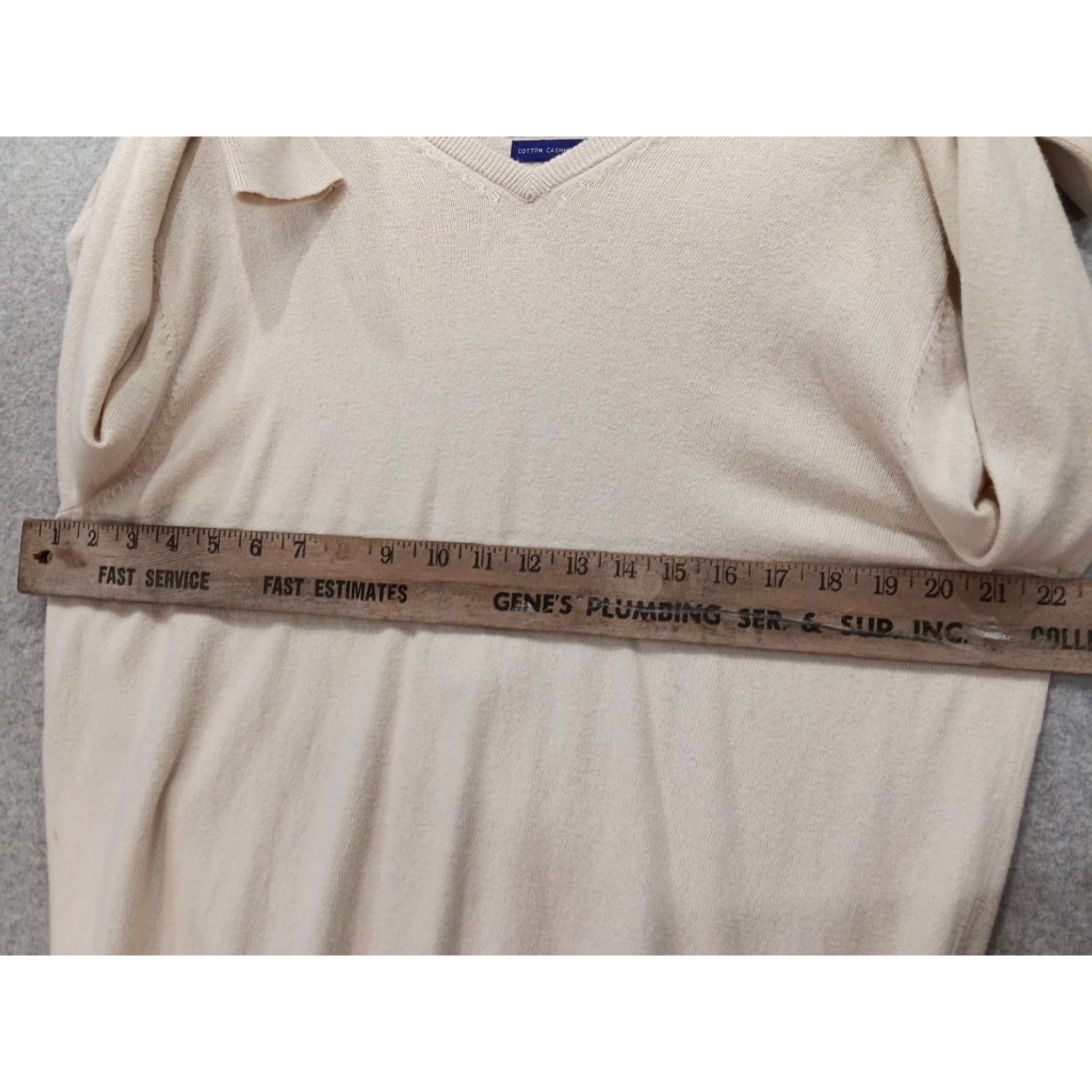 Vintage Alan Flusser Sweater Pullover Men's L Beige V-Neck Cashmere Blend Knit Tight-V-Neck Luxury All Seasons Shirt? Size US L / EU 52-54 / 3 - 6 Thumbnail
